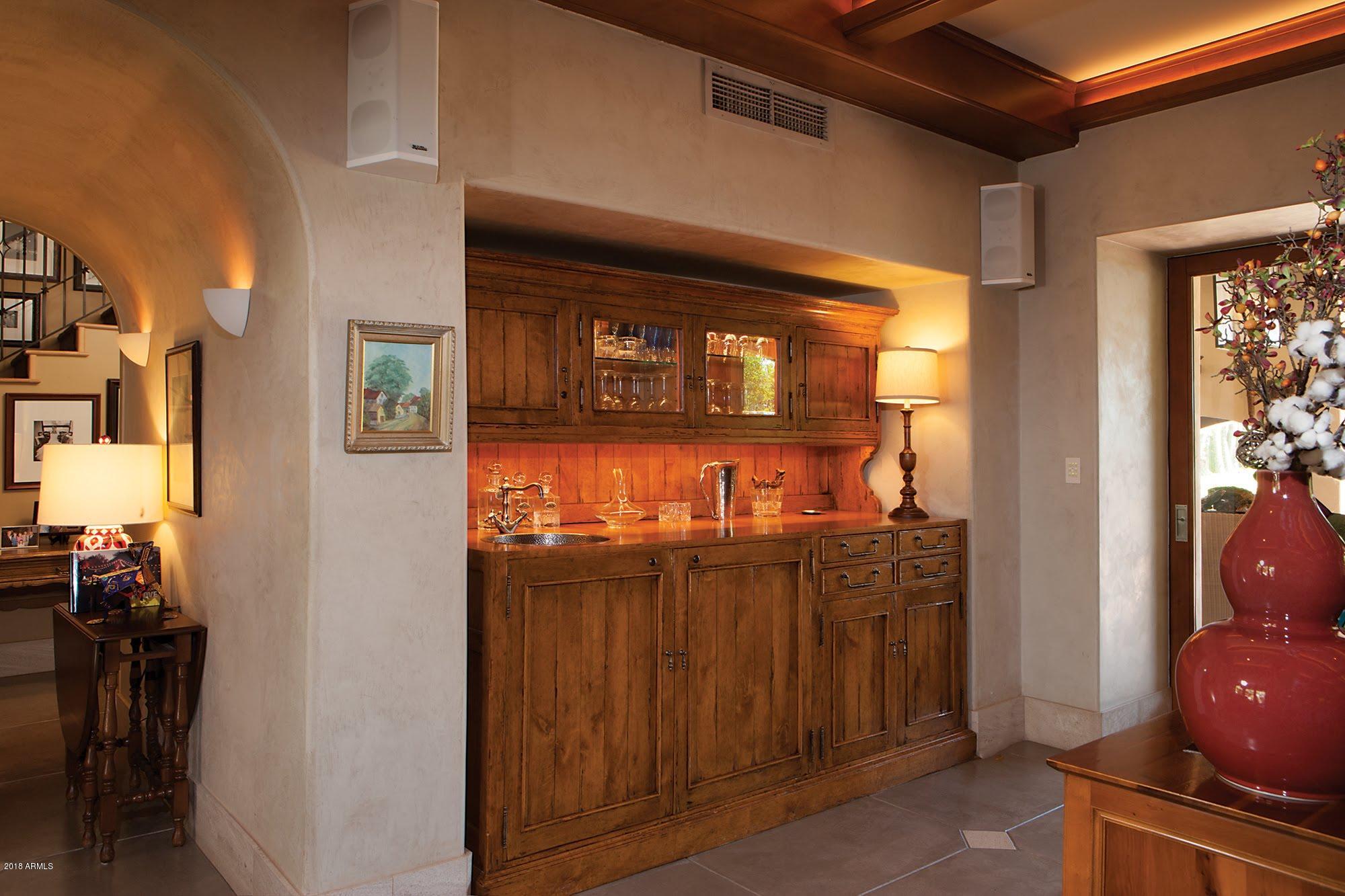TILYOU RANCHITO LOT 1-6 - Residential
