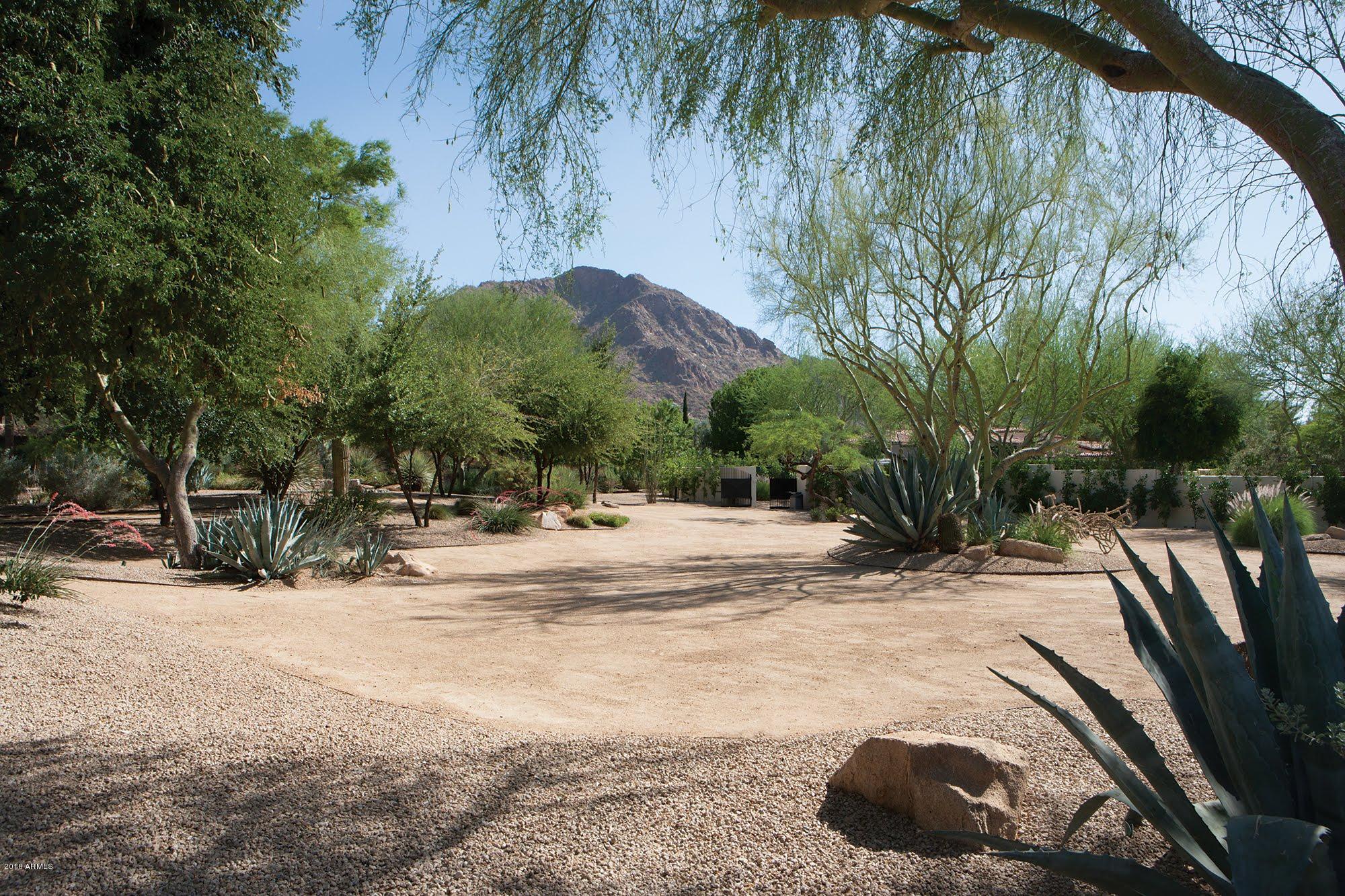 TILYOU RANCHITO LOT 1-6 - Residential