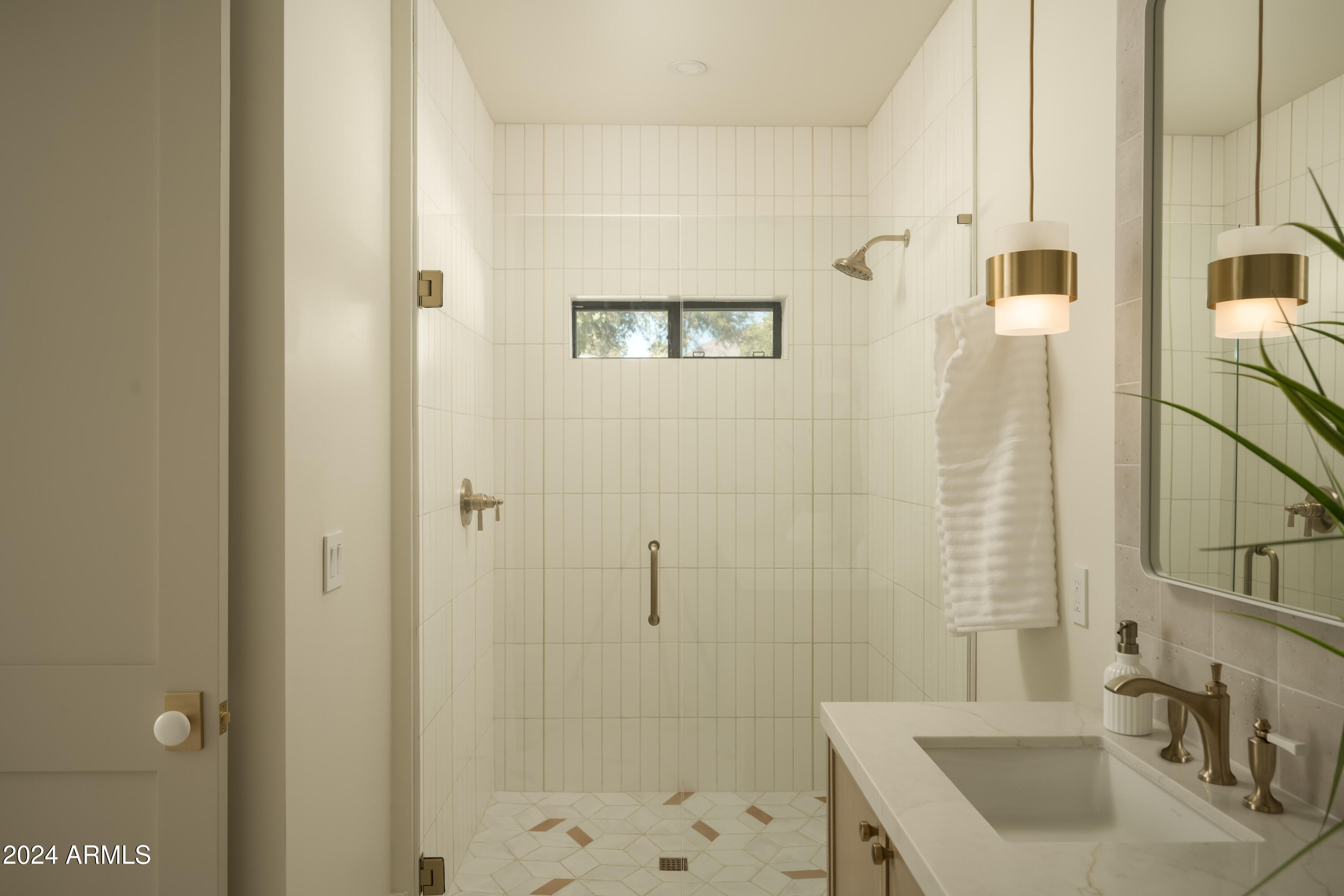 GROVE PARK ESTATES PLAT B - Residential