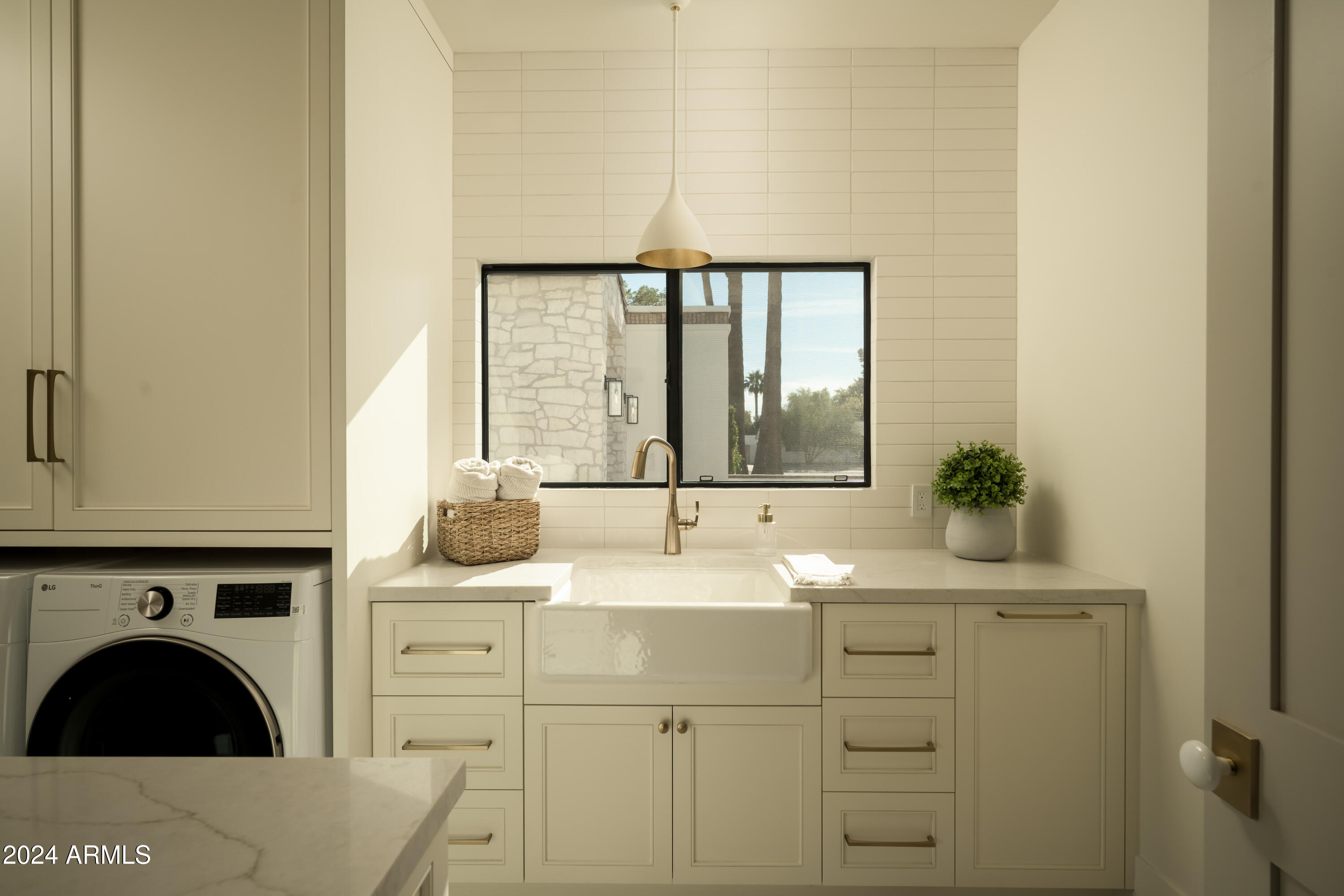 GROVE PARK ESTATES PLAT B - Residential