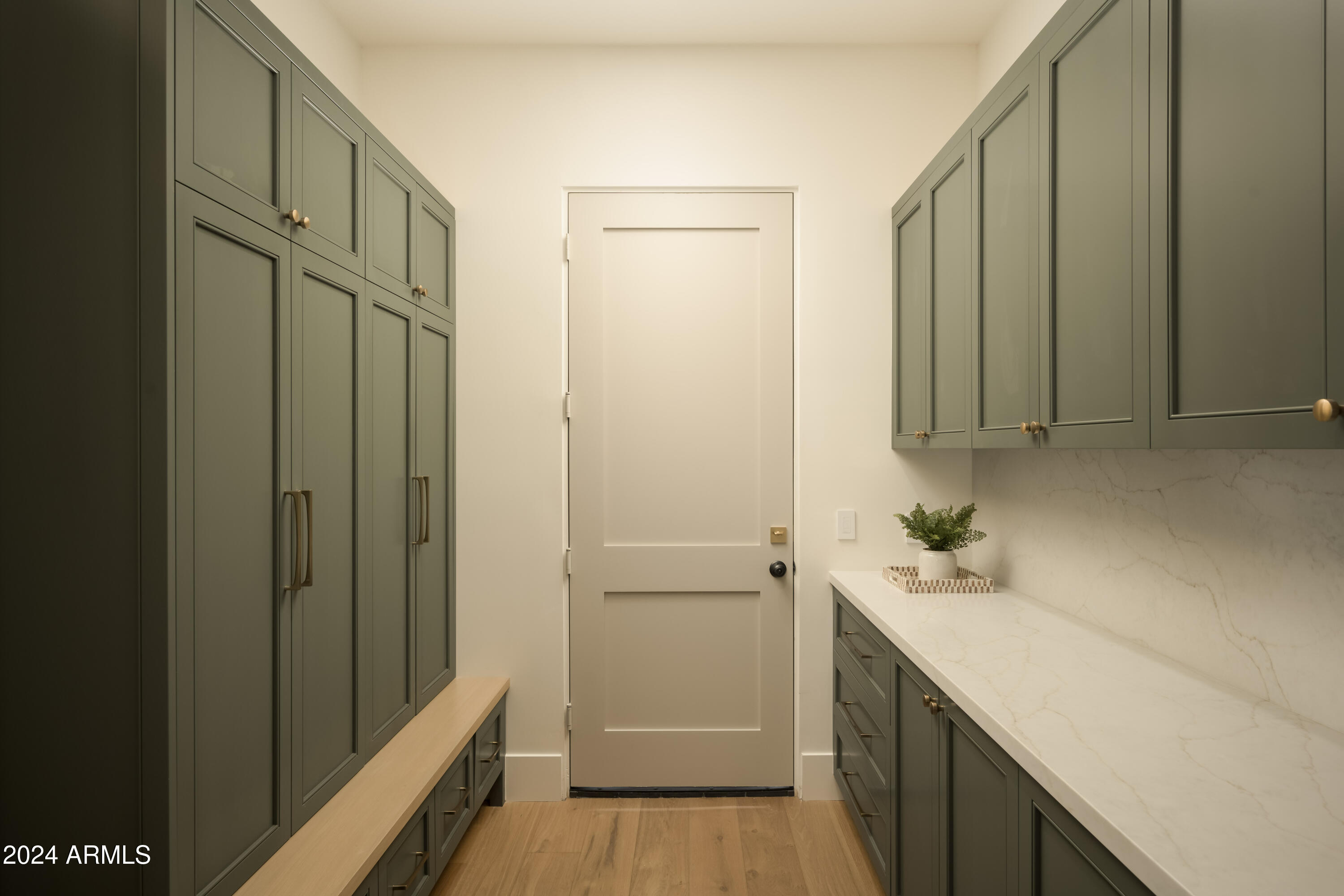GROVE PARK ESTATES PLAT B - Residential