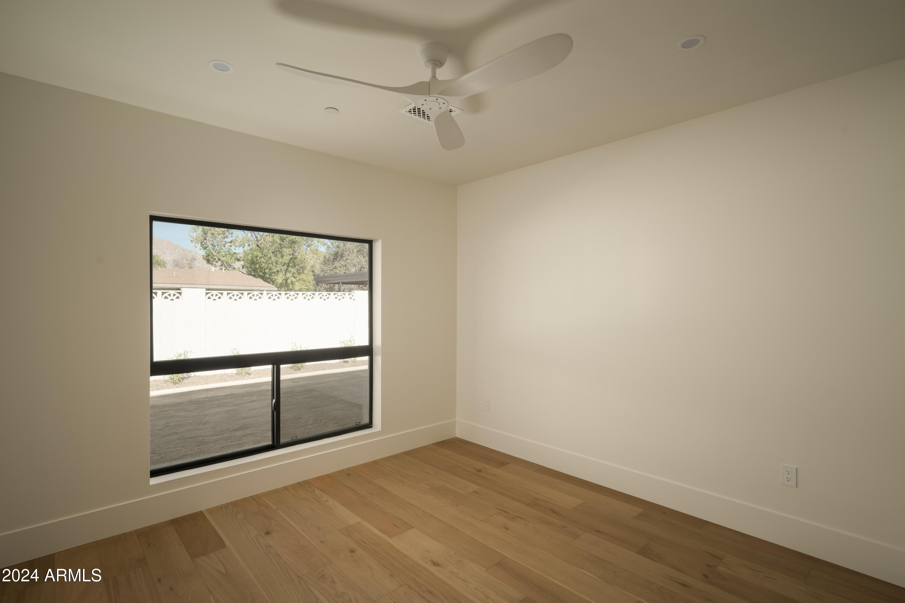 GROVE PARK ESTATES PLAT B - Residential