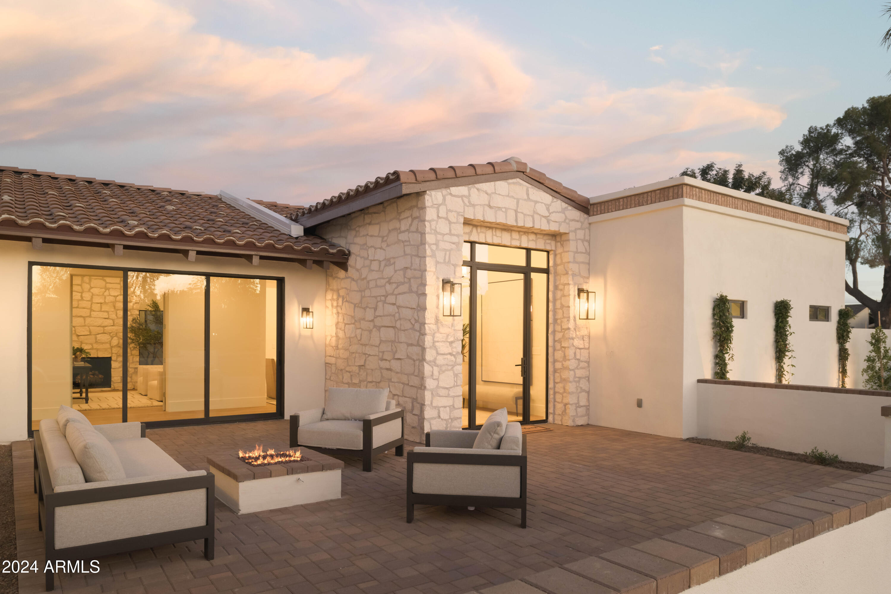 GROVE PARK ESTATES PLAT B - Residential
