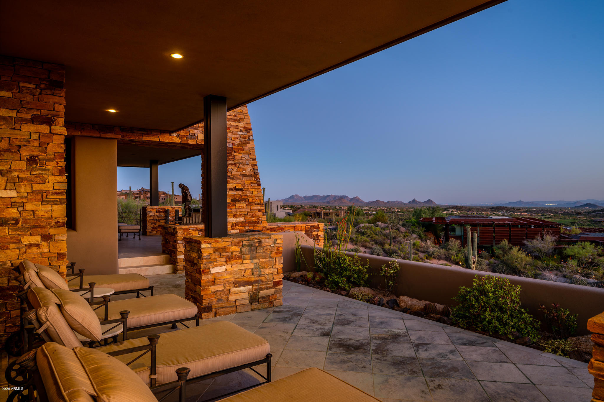 DESERT MOUNTAIN PH 3 UT 39 COCHISE/GERONIMO VILLAG - Residential