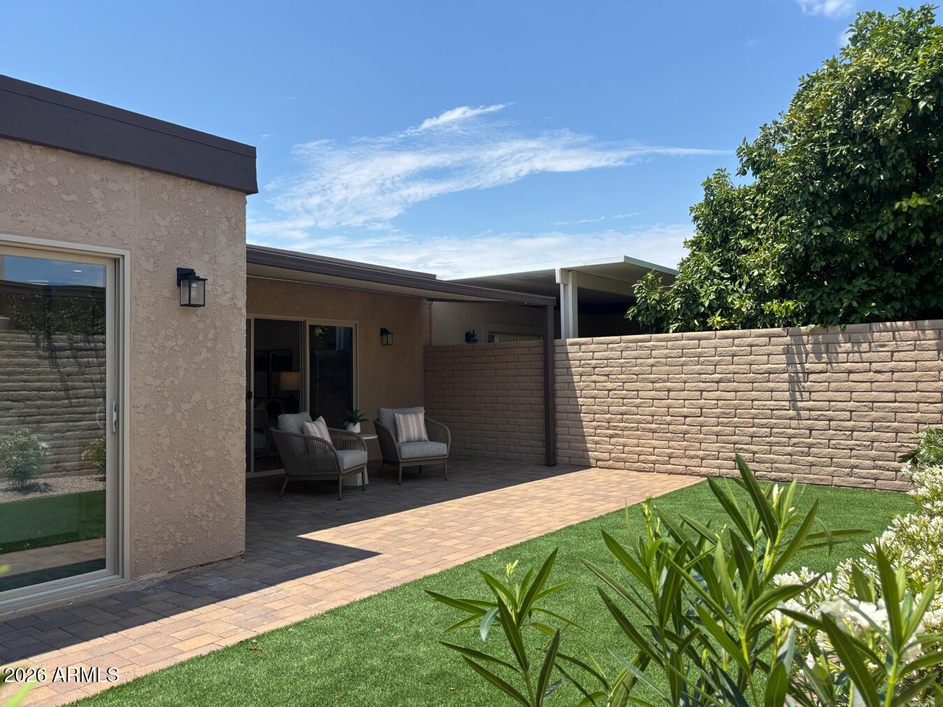 LAGUNA SAN JUAN - Residential
