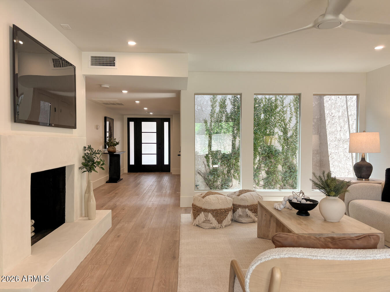 LAGUNA SAN JUAN - Residential