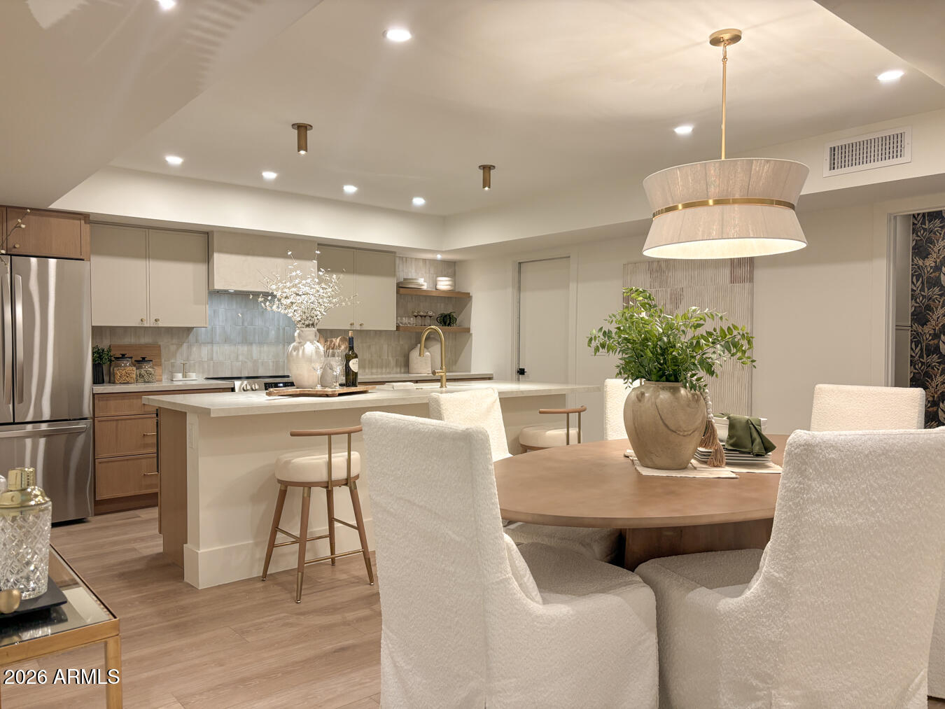 LAGUNA SAN JUAN - Residential
