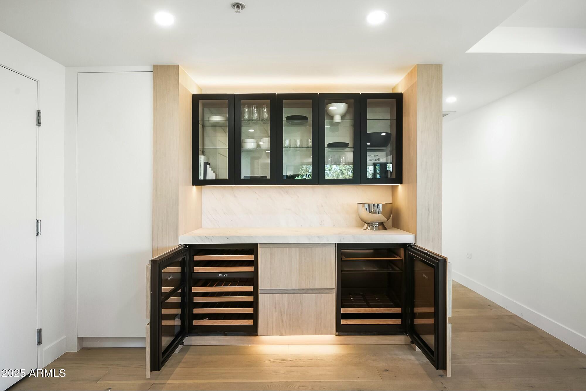 OPTIMA CAMELVIEW VILLAGE - Residential