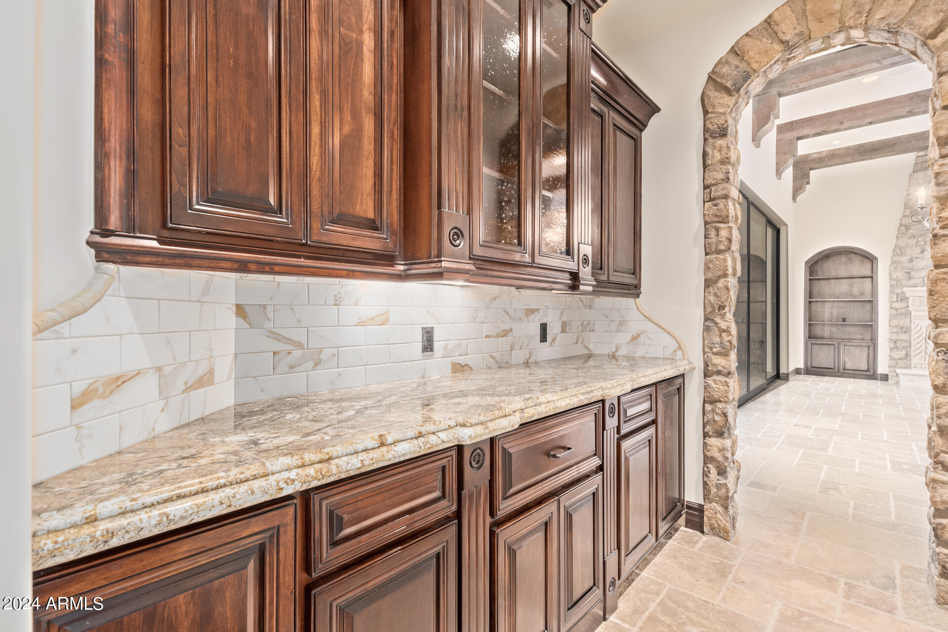 SIERRA HILLS - Residential