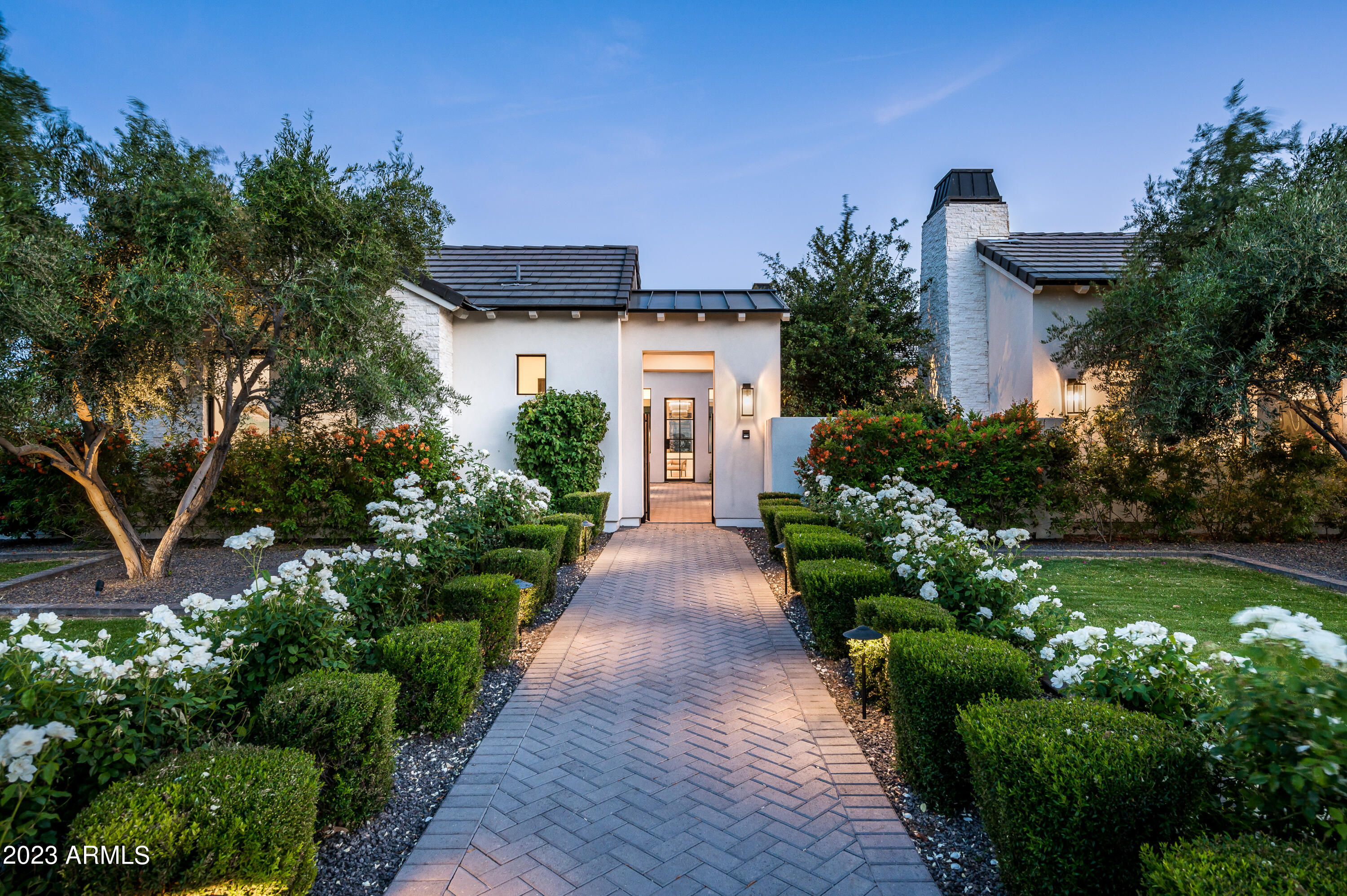 STONEVIEW - Residential