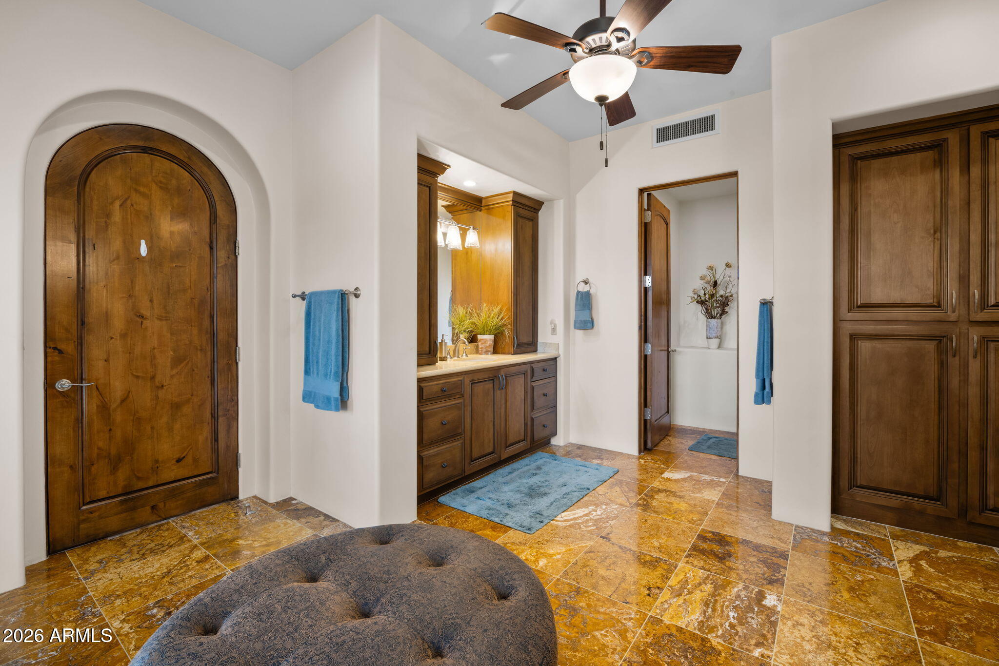Privada - Residential