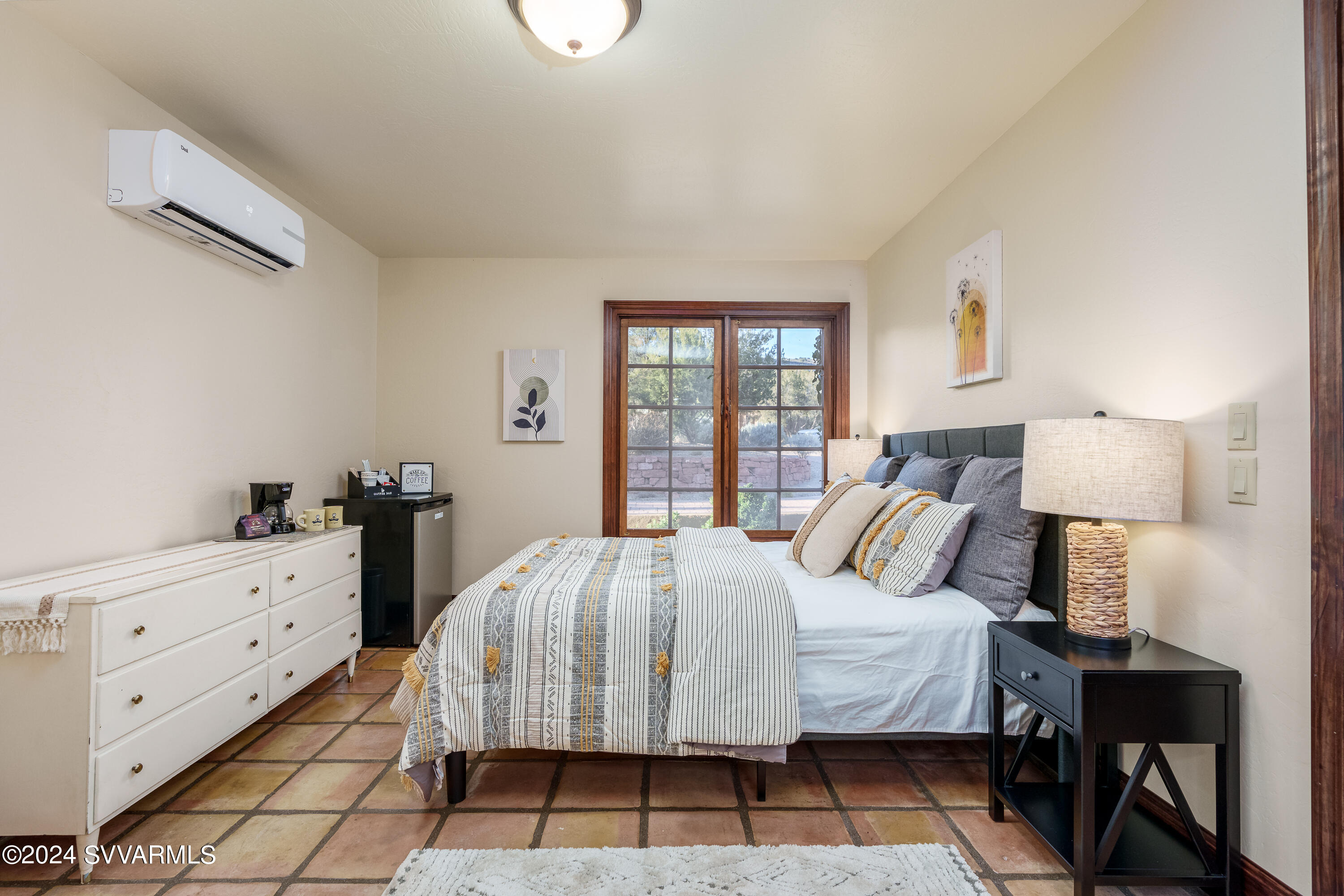 Cup Gold East - Residential