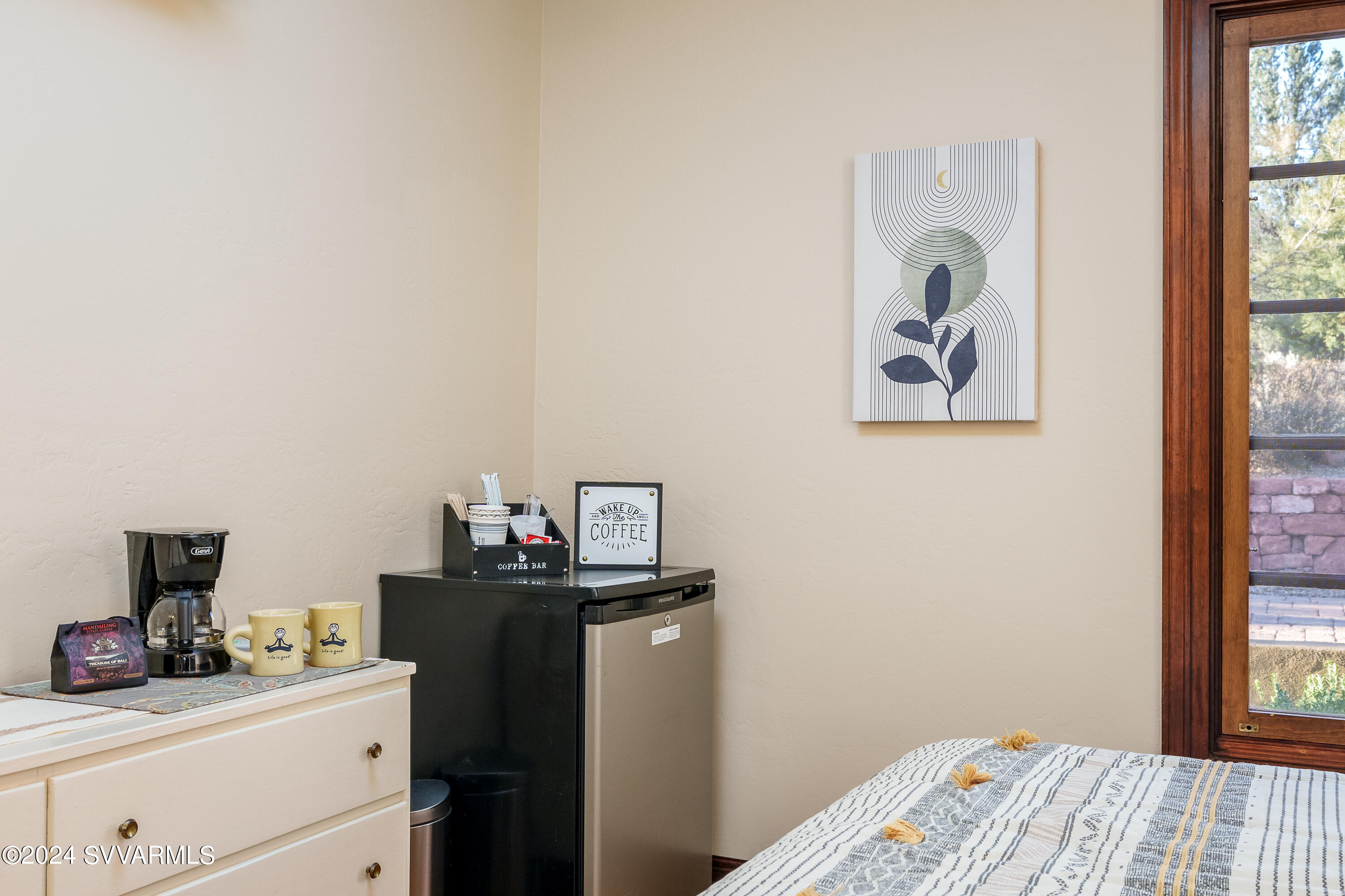 Cup Gold East - Residential