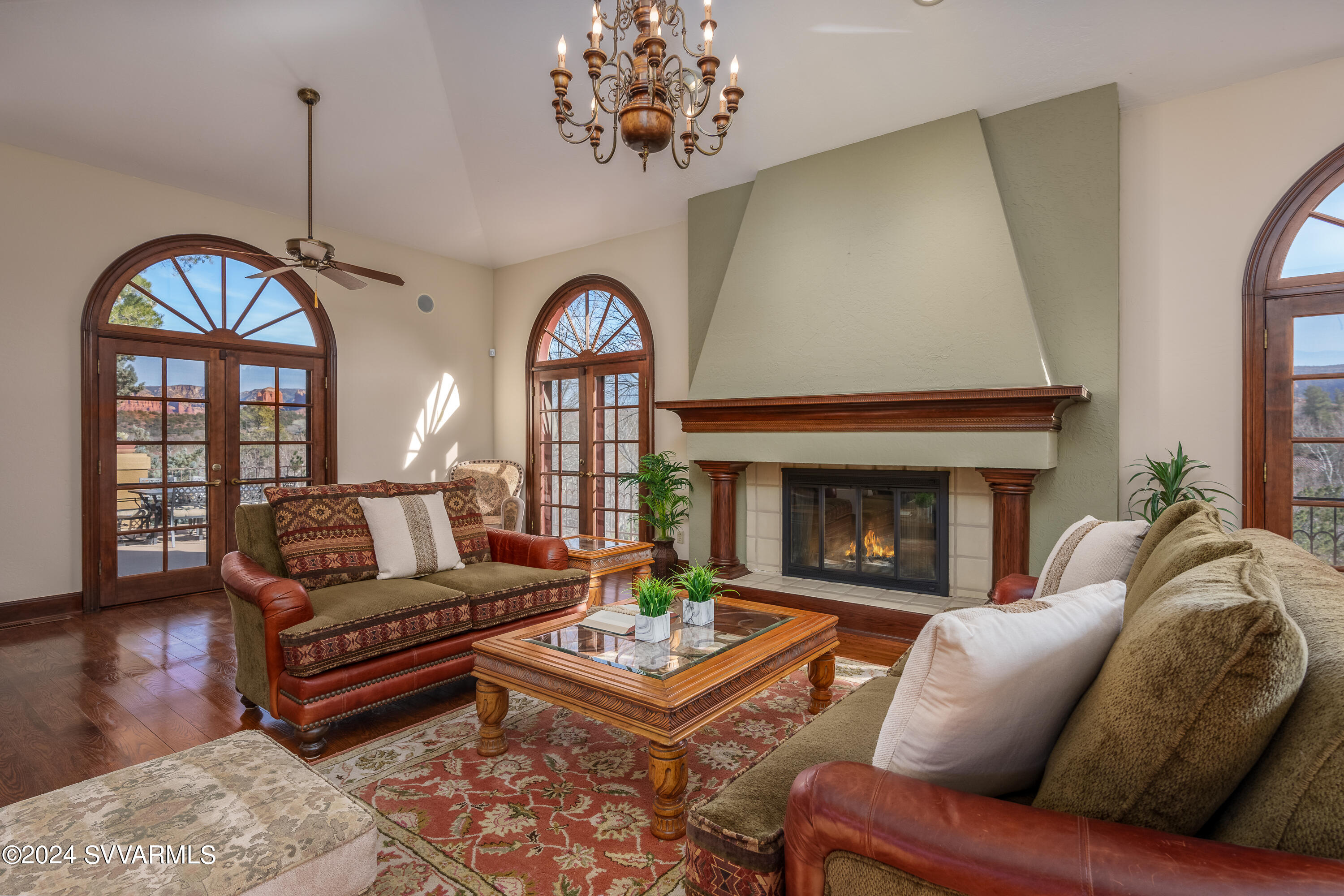 Cup Gold East - Residential