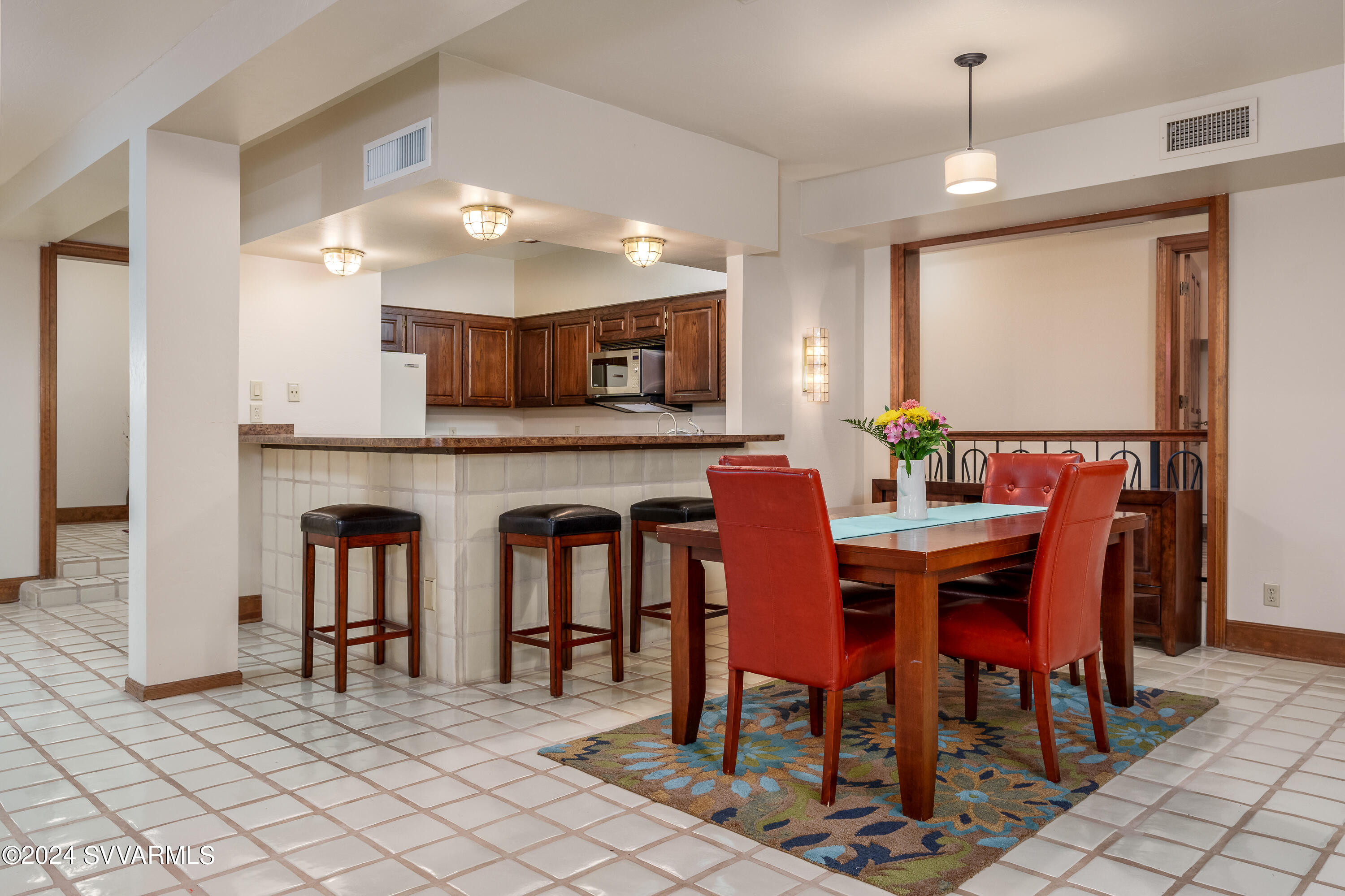 Cup Gold East - Residential