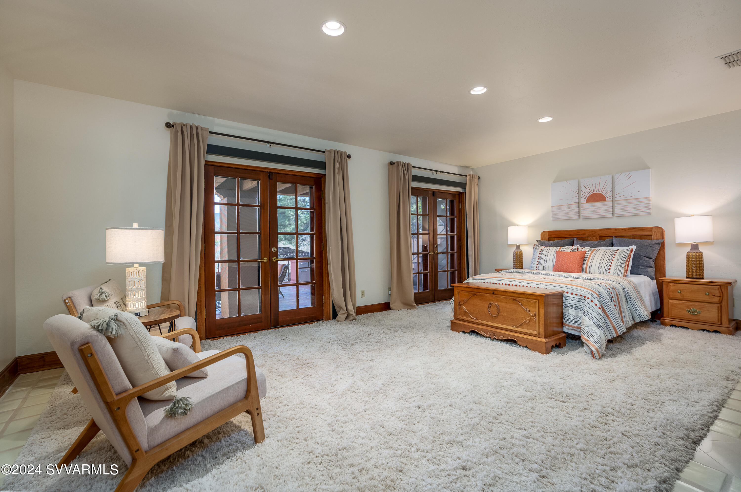 Cup Gold East - Residential