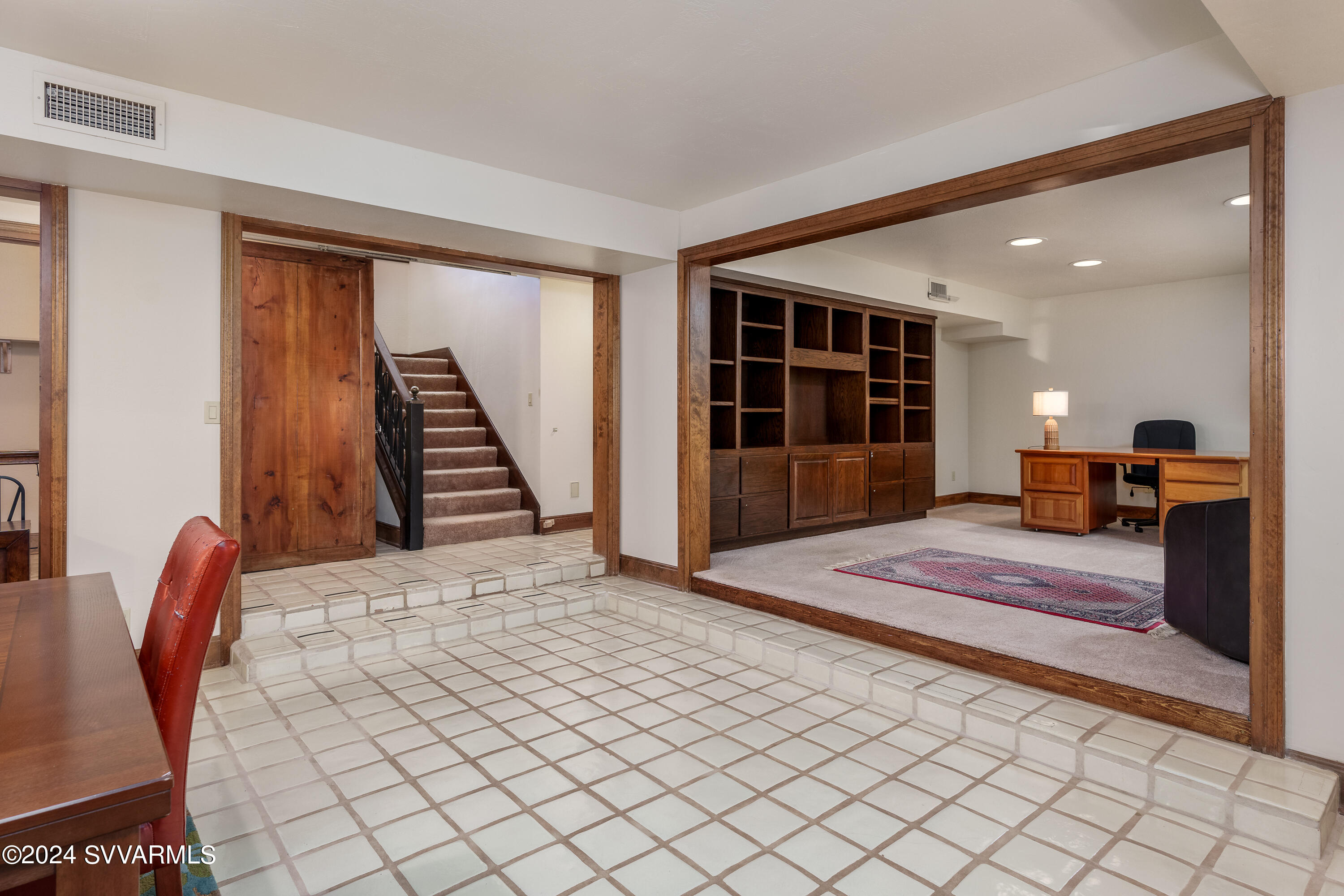 Cup Gold East - Residential