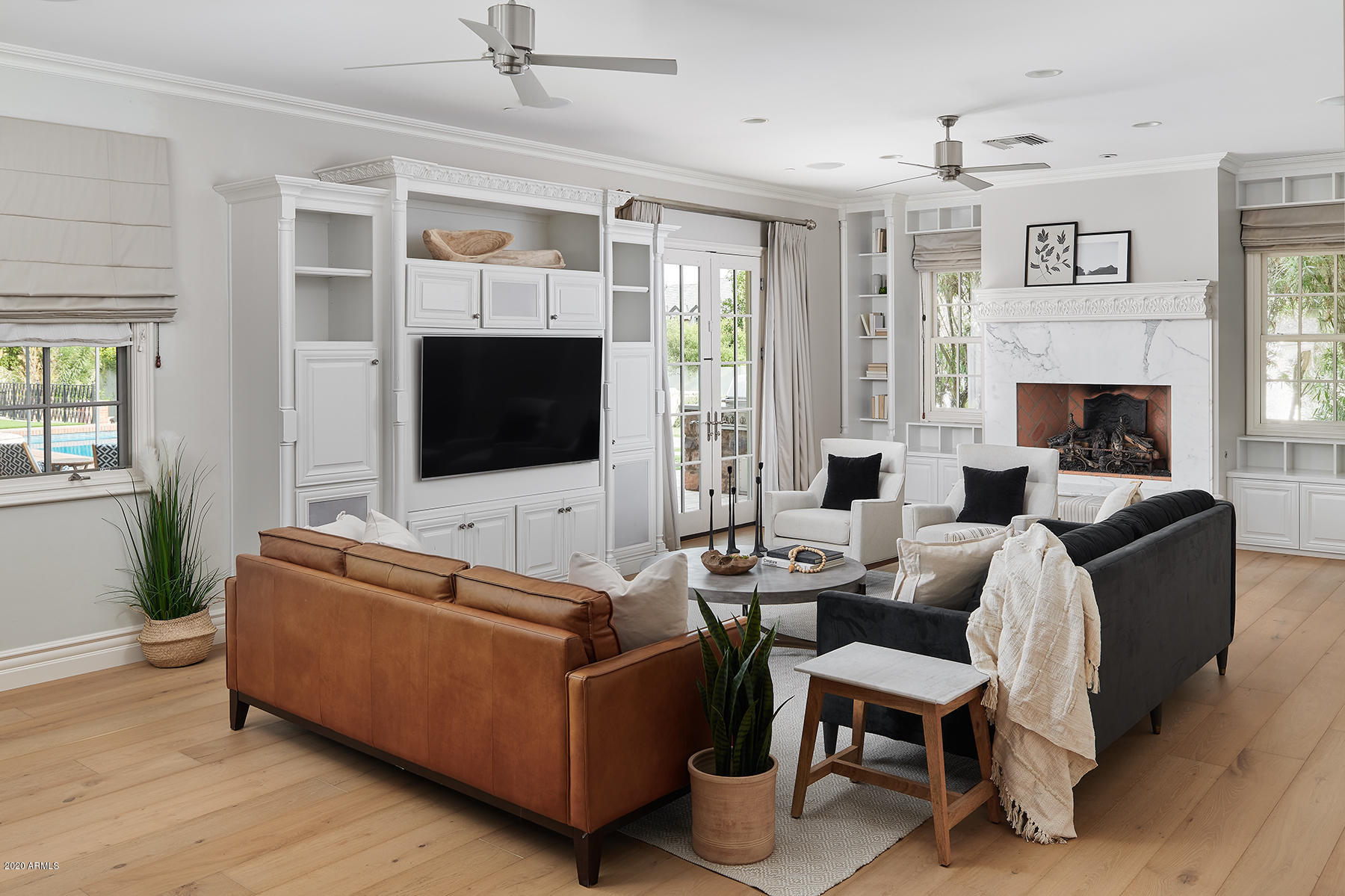 ARCADIA MANORS - Residential
