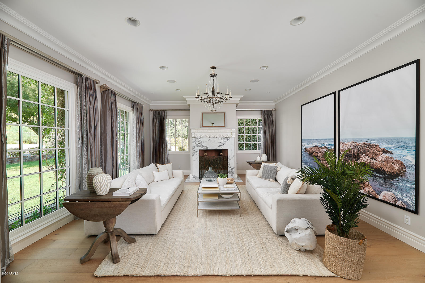 ARCADIA MANORS - Residential