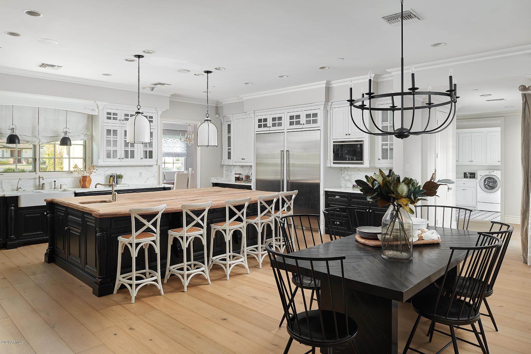 ARCADIA MANORS - Residential