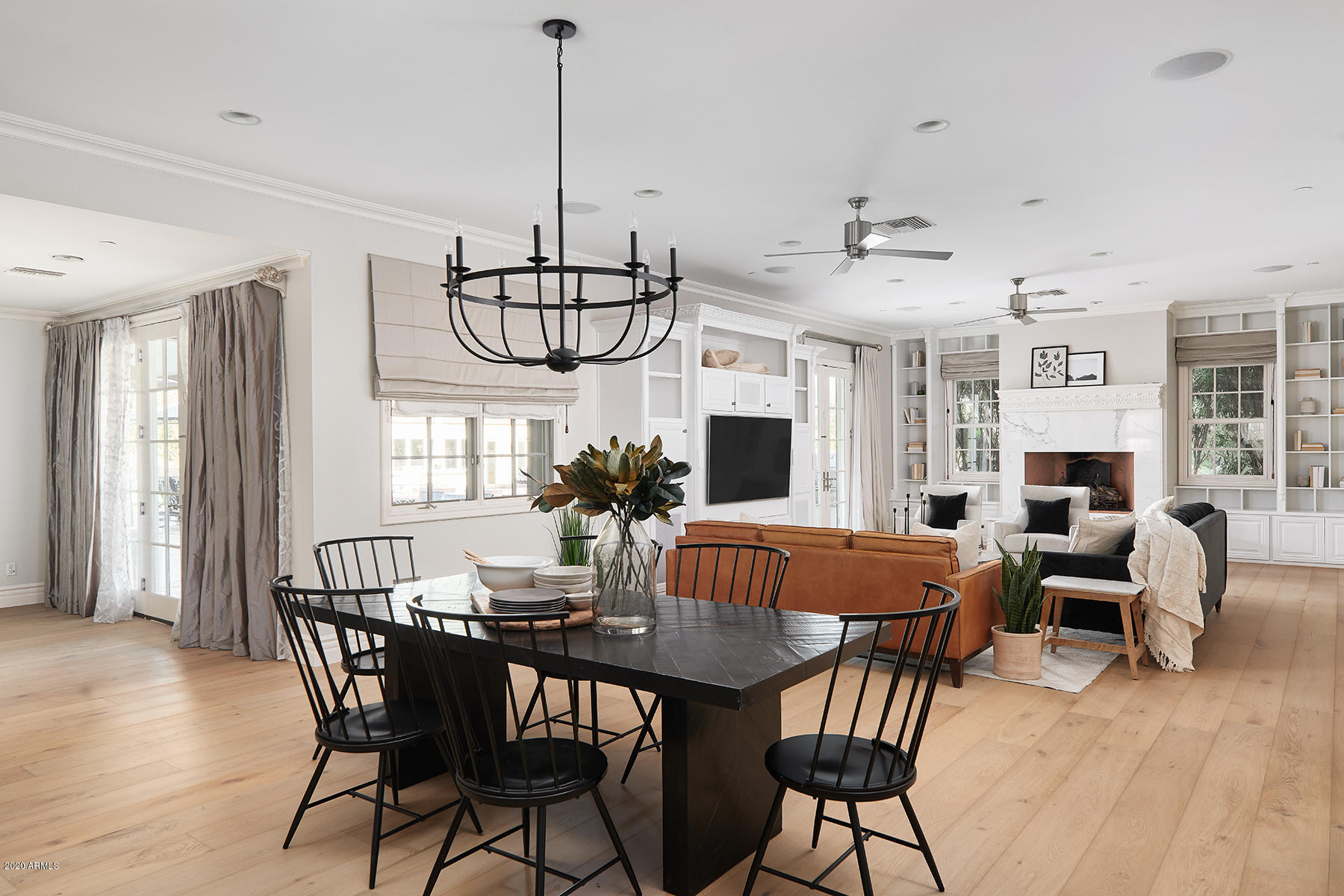 ARCADIA MANORS - Residential