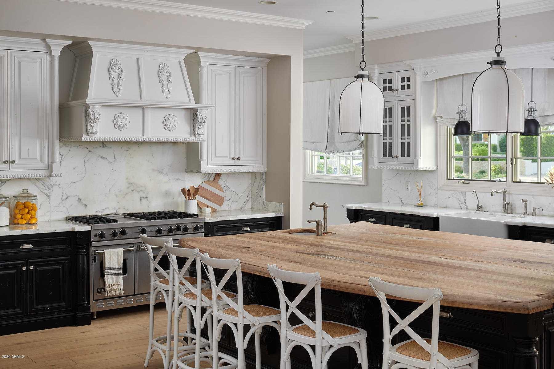 ARCADIA MANORS - Residential