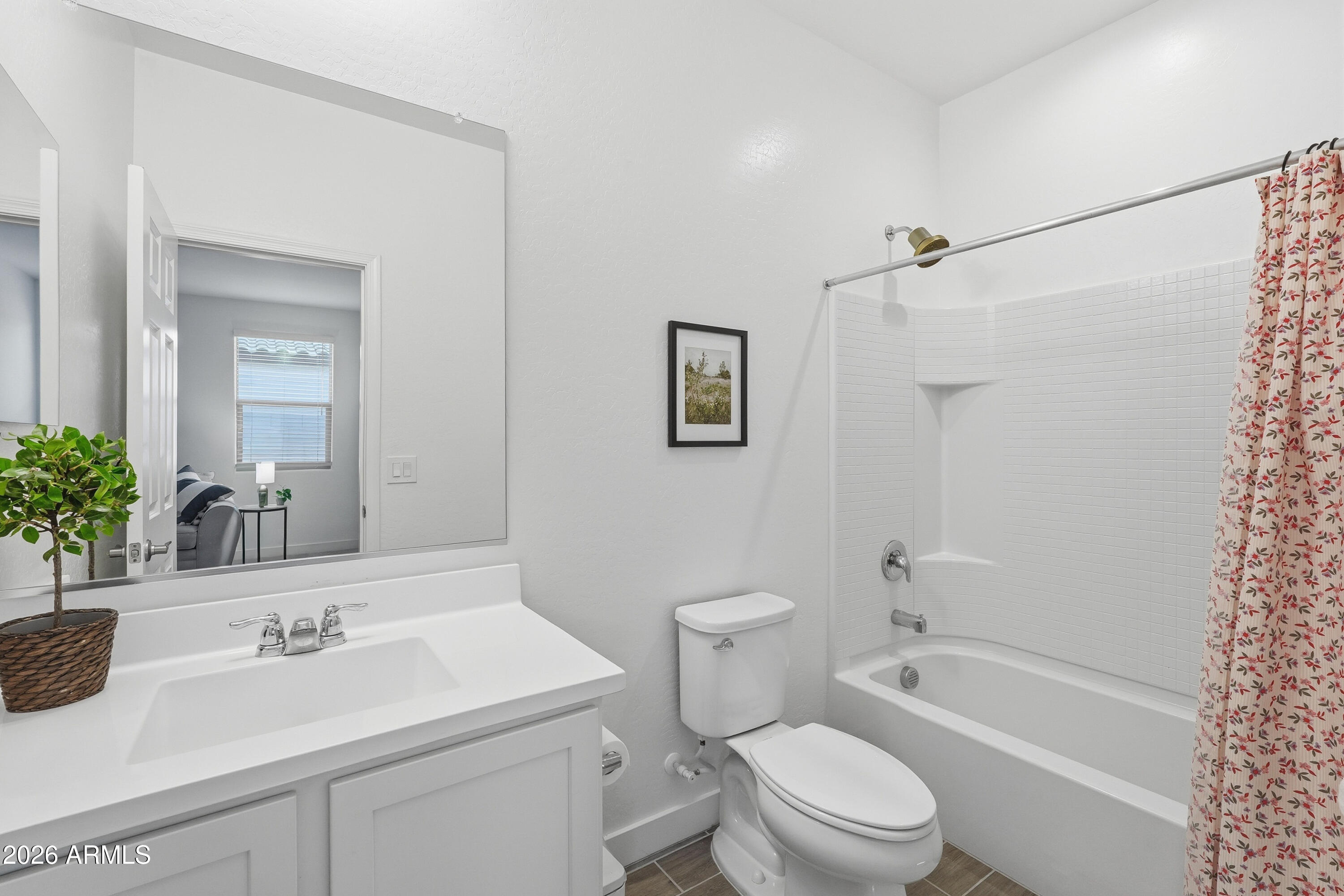 DESTINATION AT GATEWAY EAST PHASE 1 - Residential
