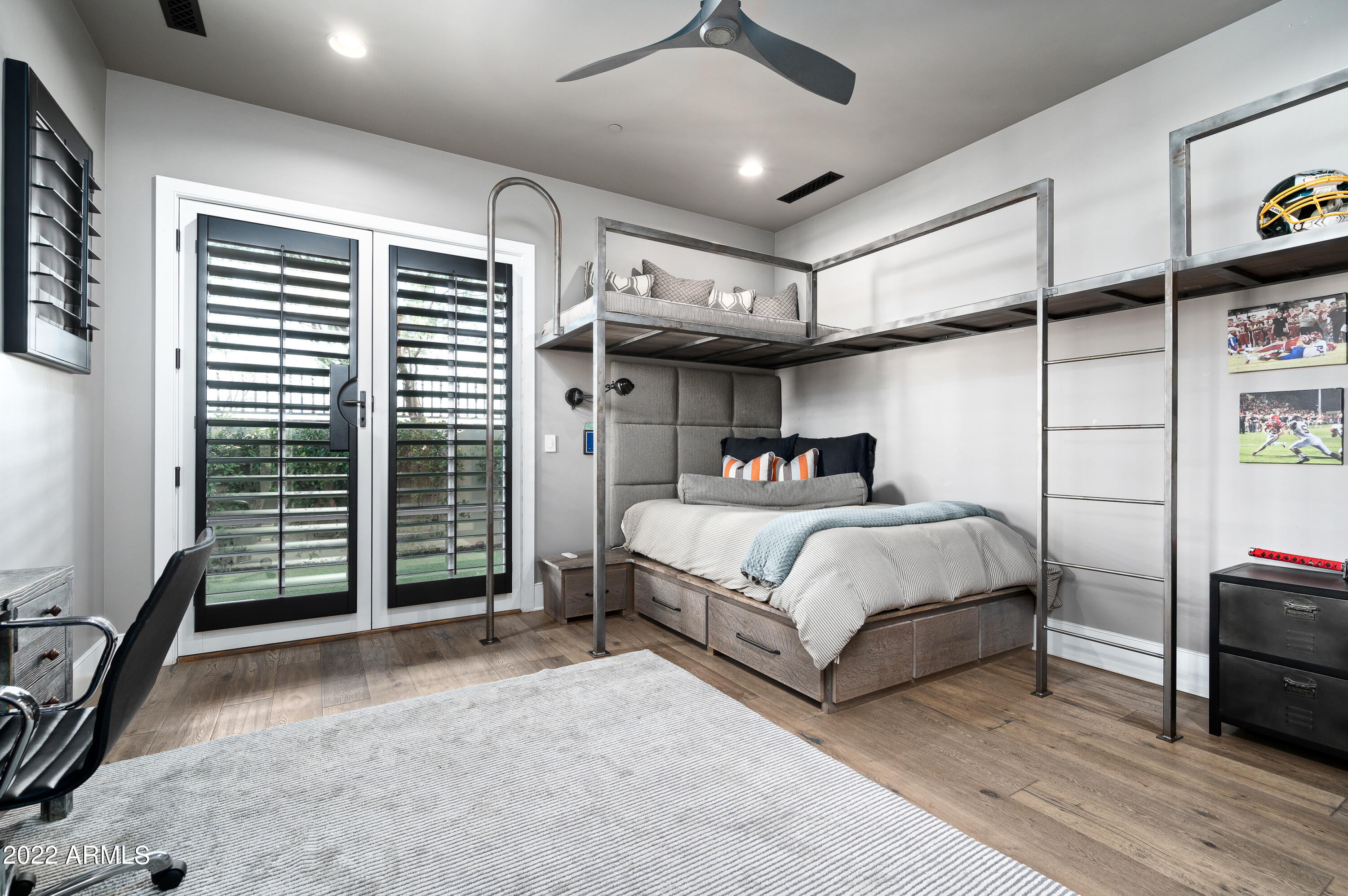 THE VILLAGE AT PARADISE RESERVE - Residential