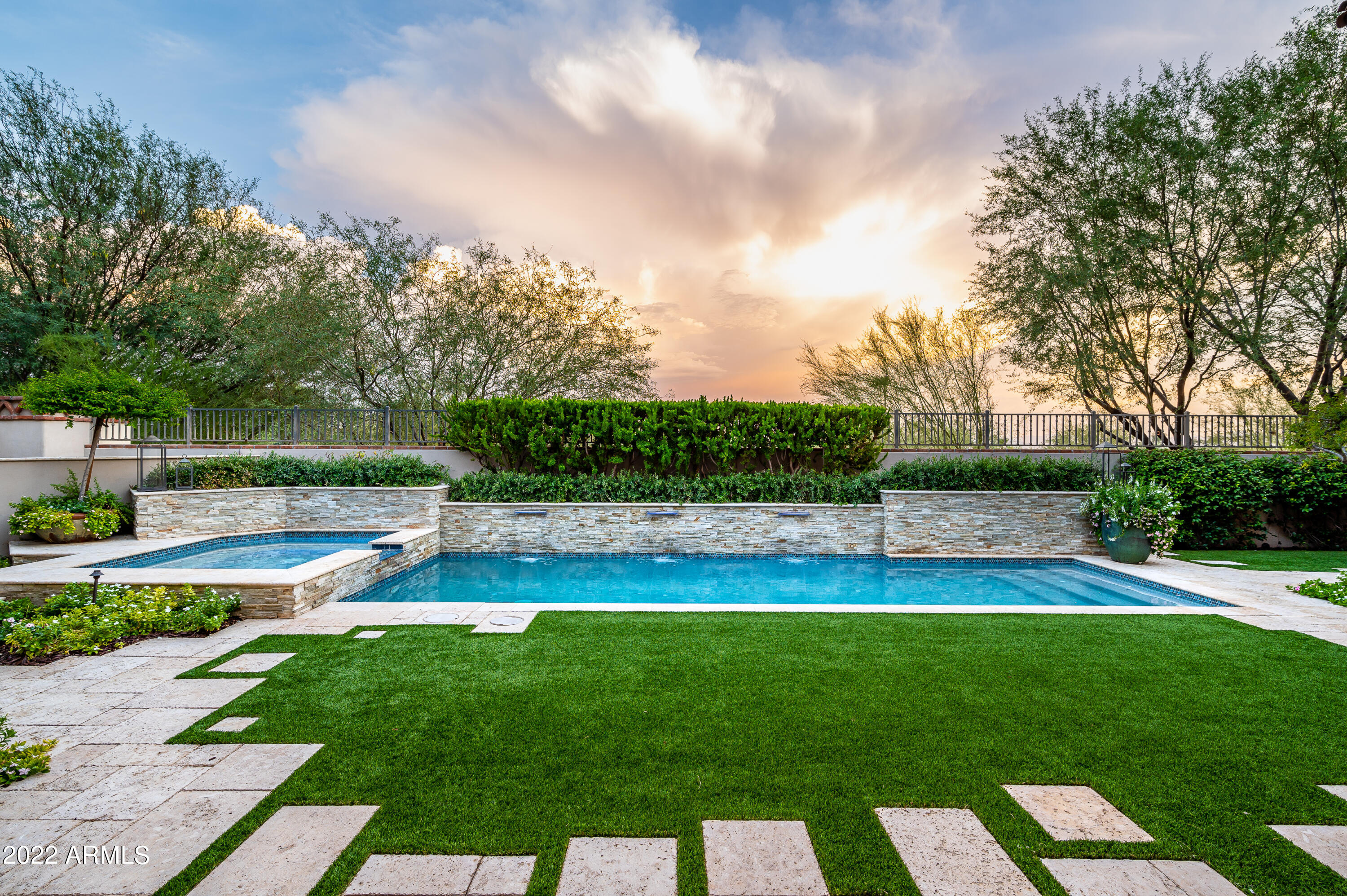 THE VILLAGE AT PARADISE RESERVE - Residential
