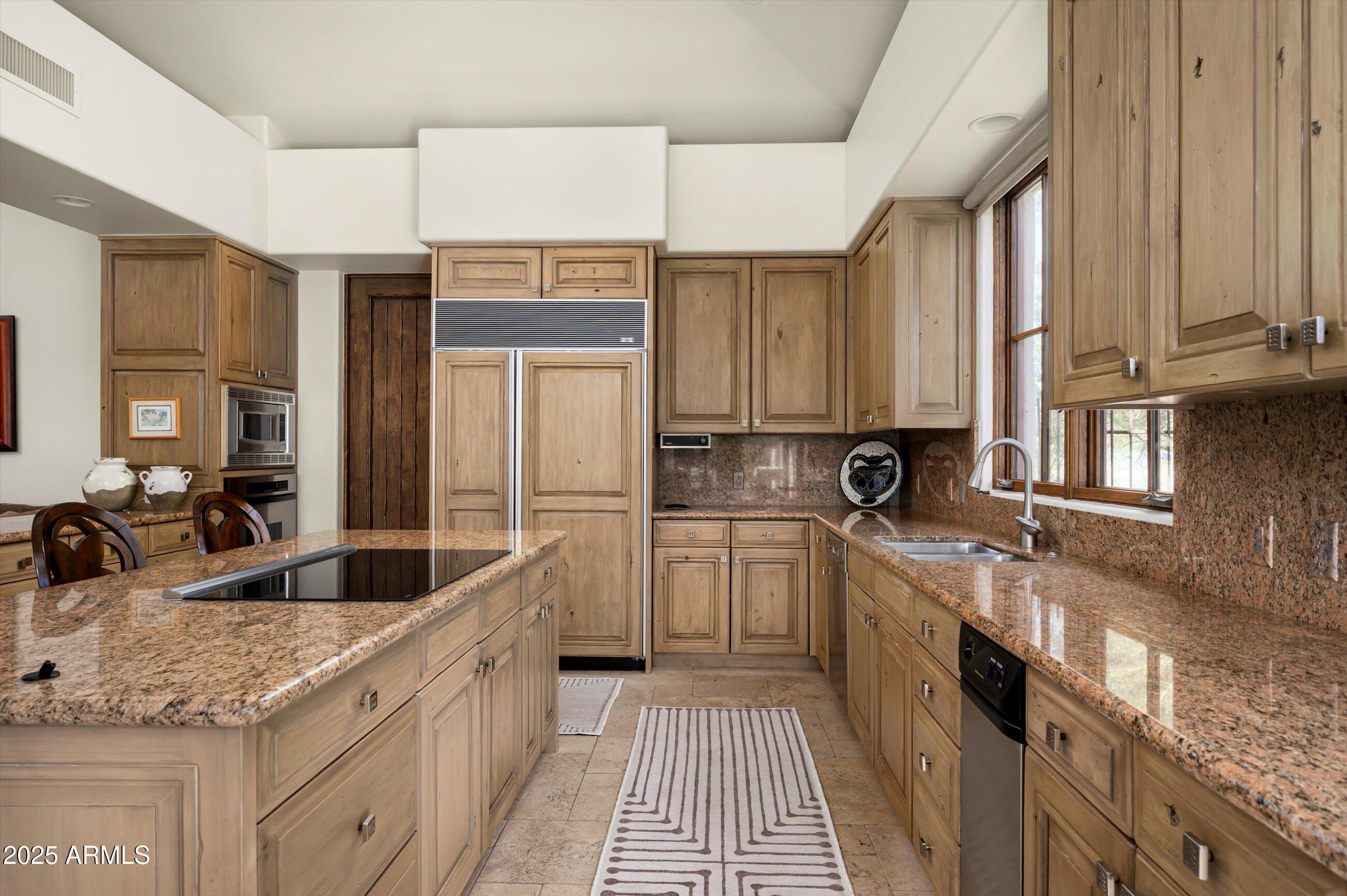 Estancia - Residential