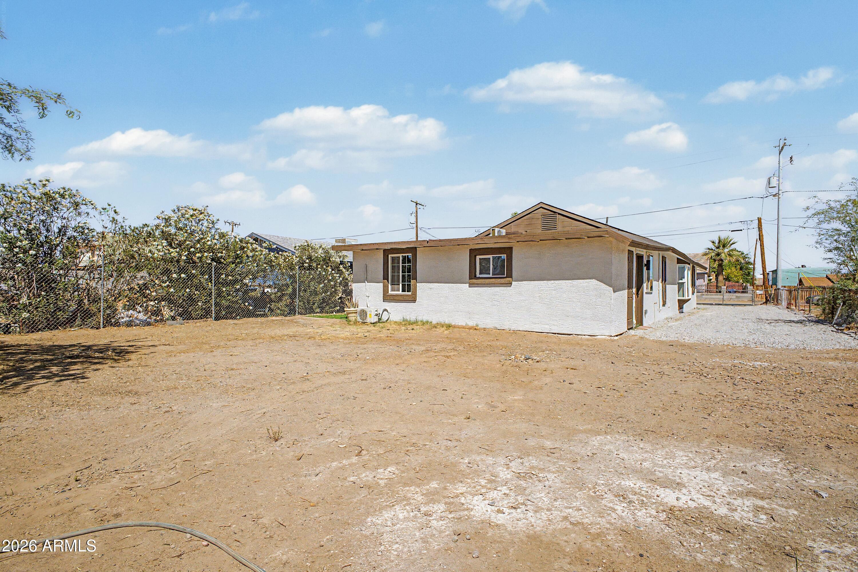 MANSFIELD TR LOTS 1-8, 15-26 - Residential