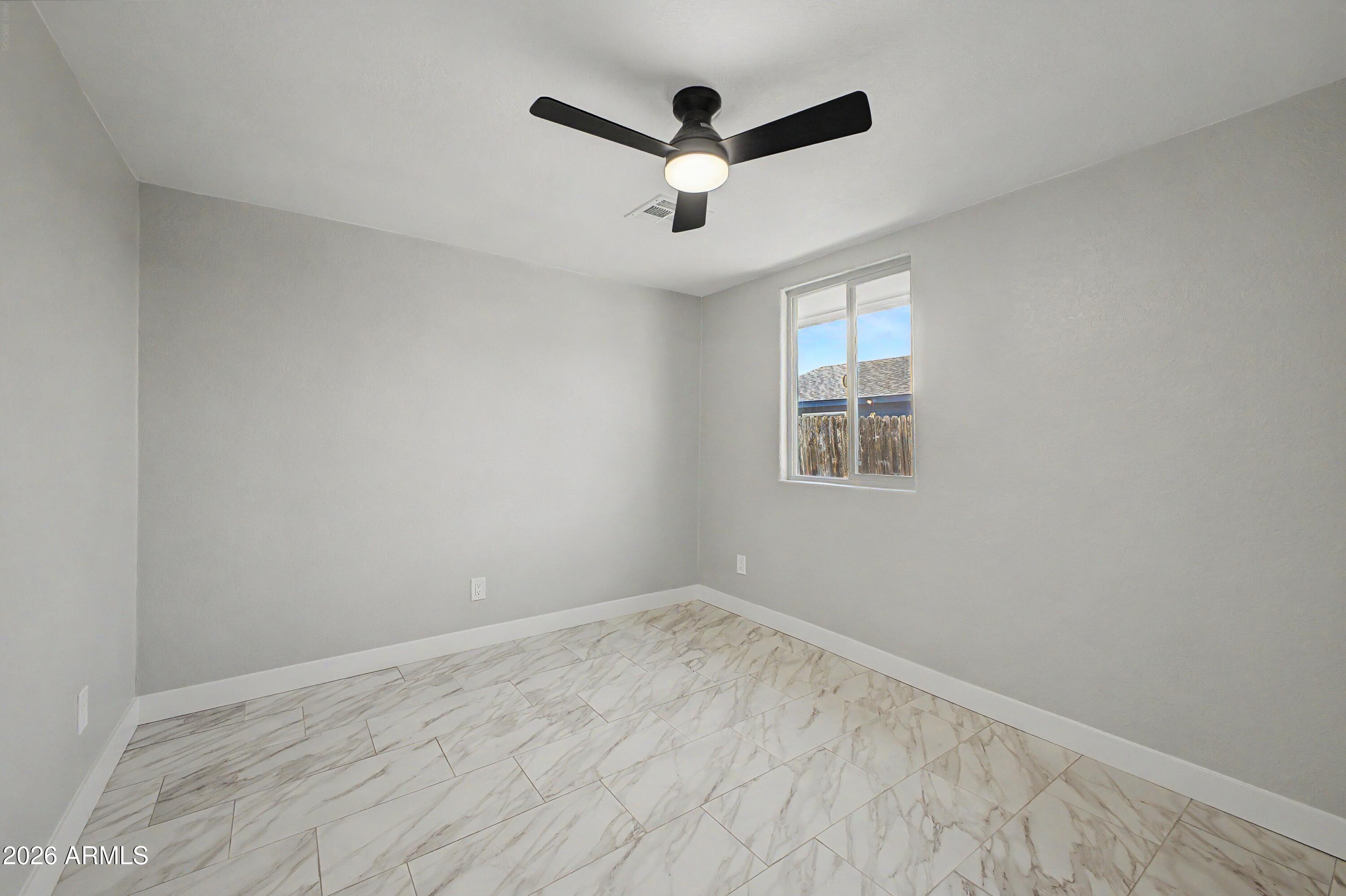 MANSFIELD TR LOTS 1-8, 15-26 - Residential