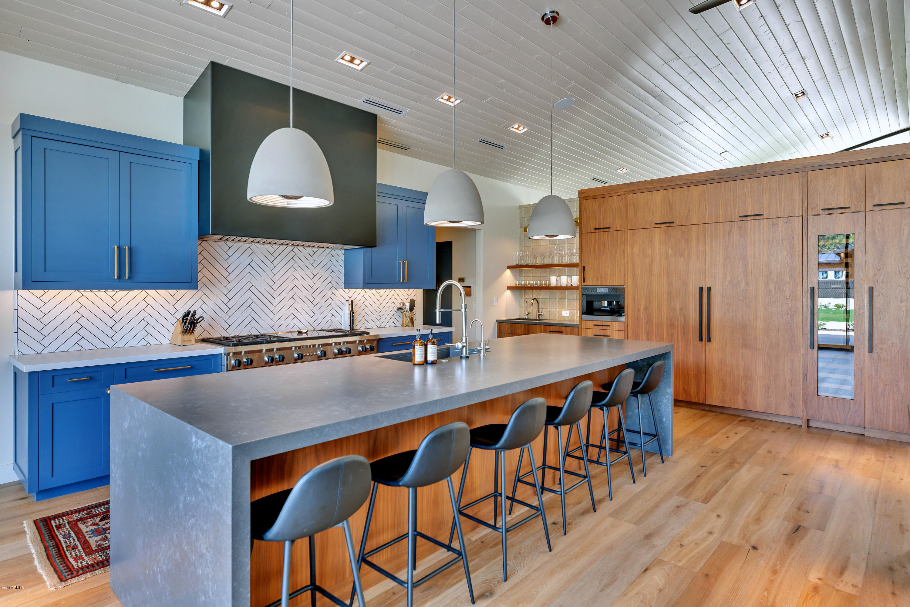 Sectional - Residential