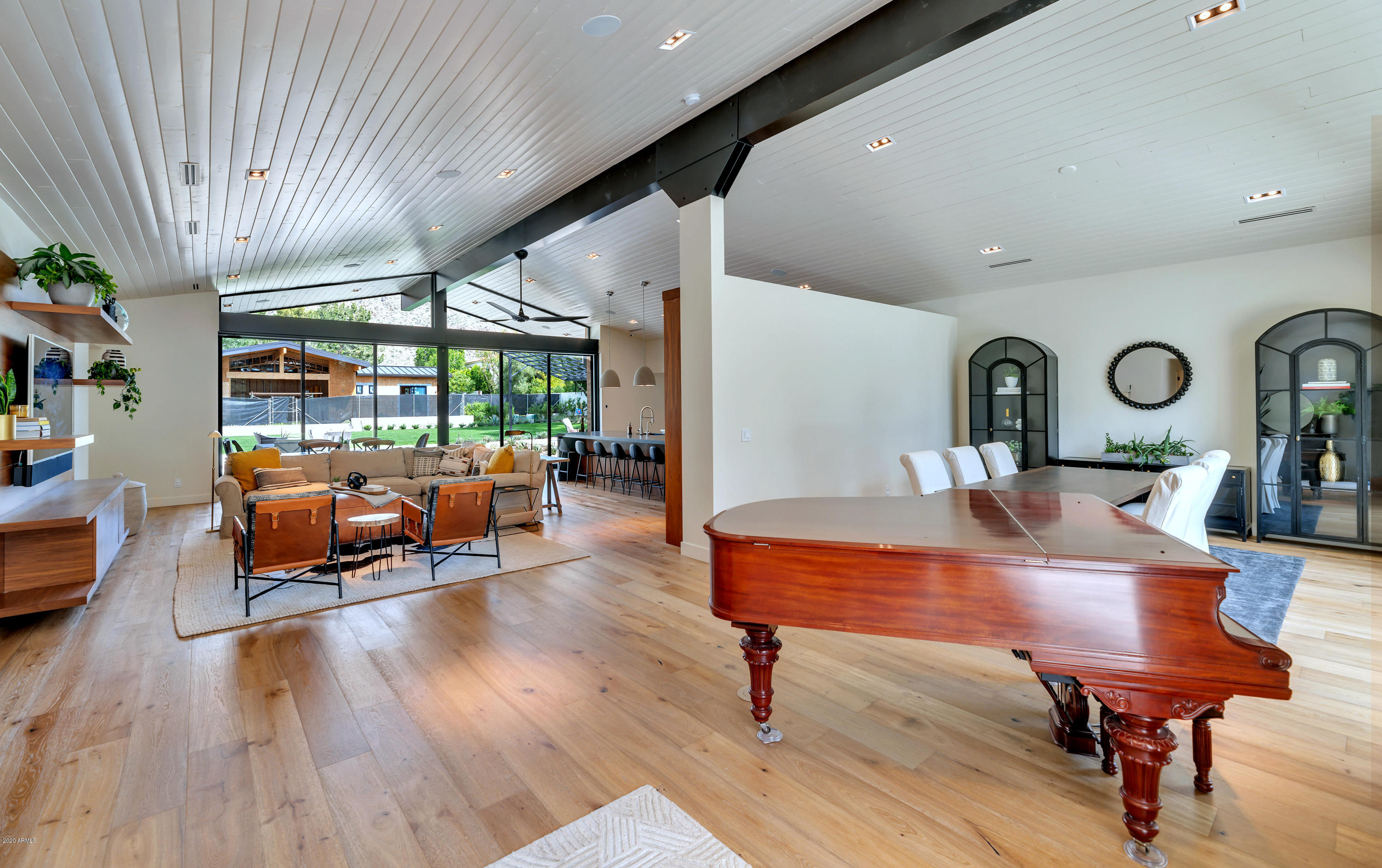 Sectional - Residential
