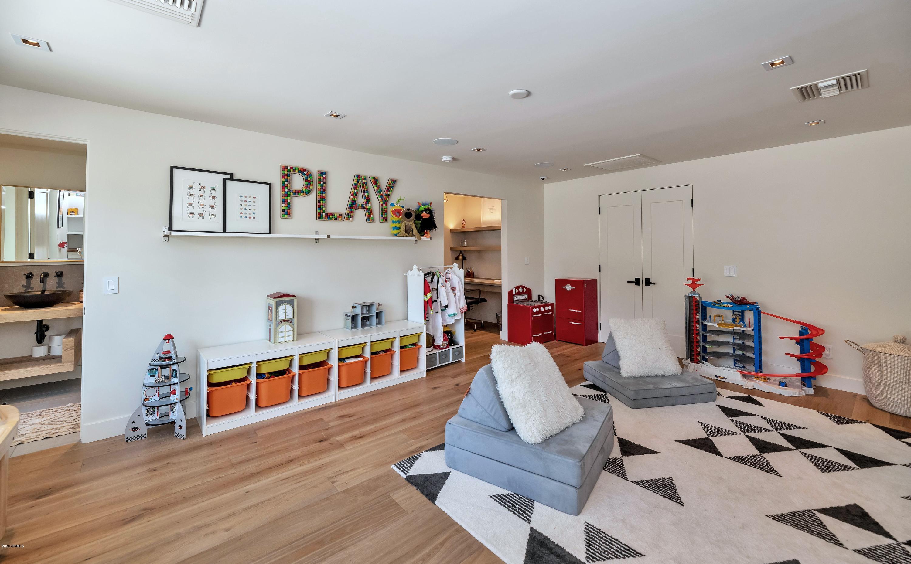 Sectional - Residential