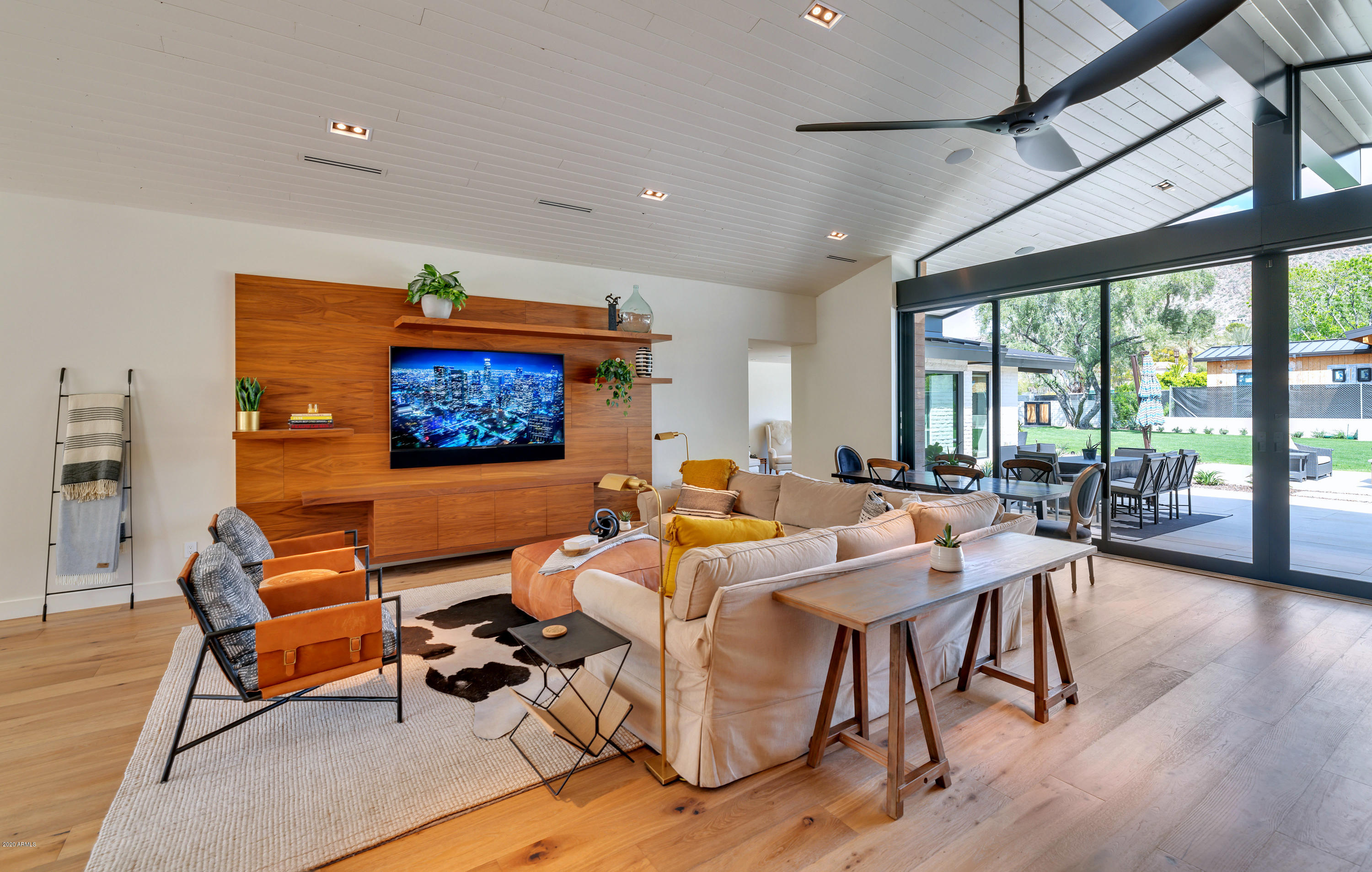 Sectional - Residential