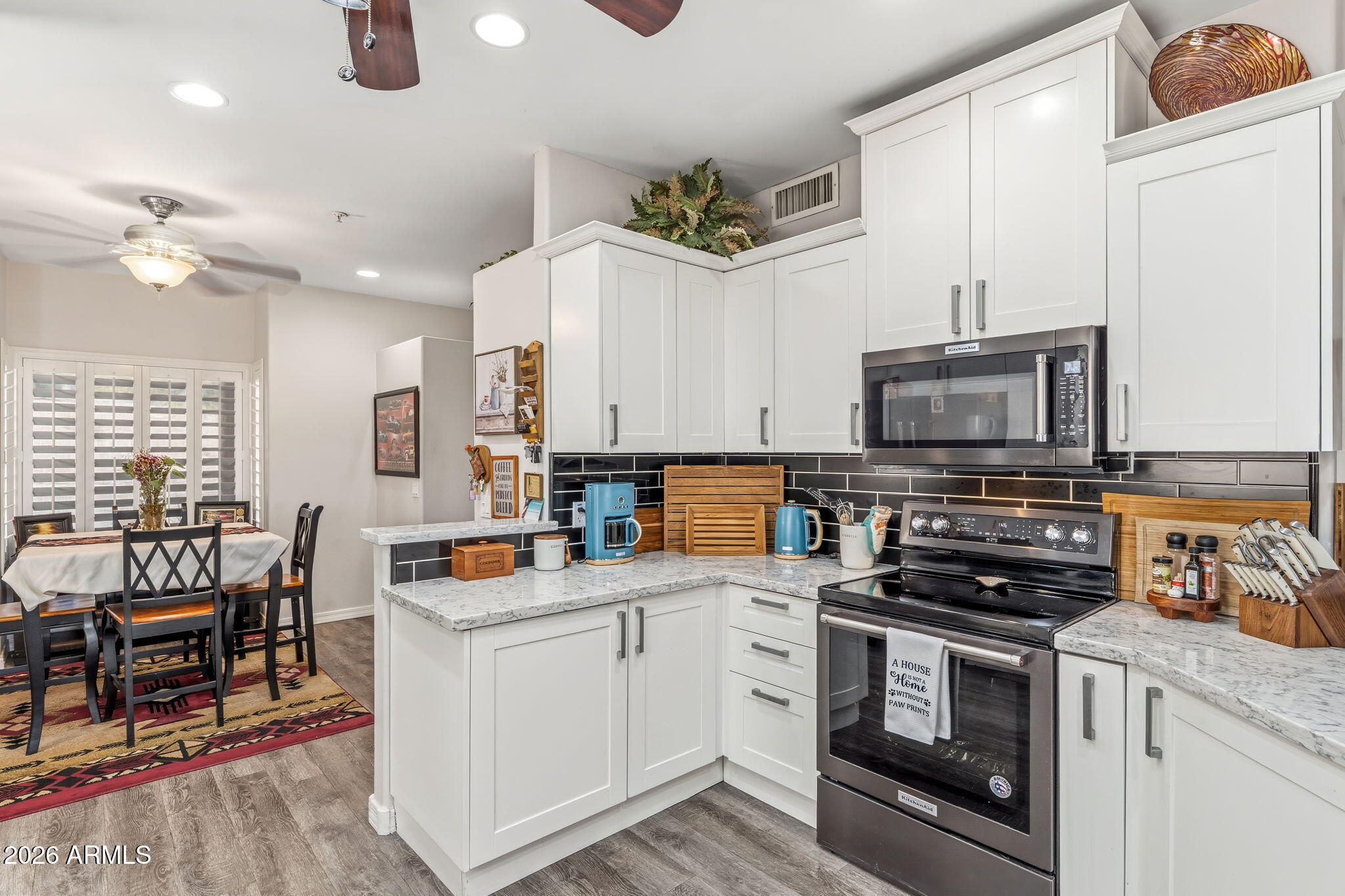 SAGUARO RIDGE CONDOMINIUMS - Residential