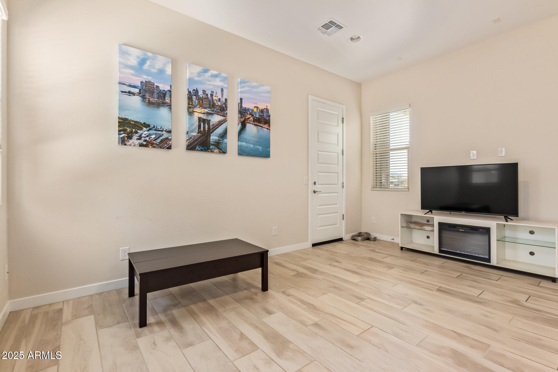 DOBBINS VILLAGE AMD - Residential