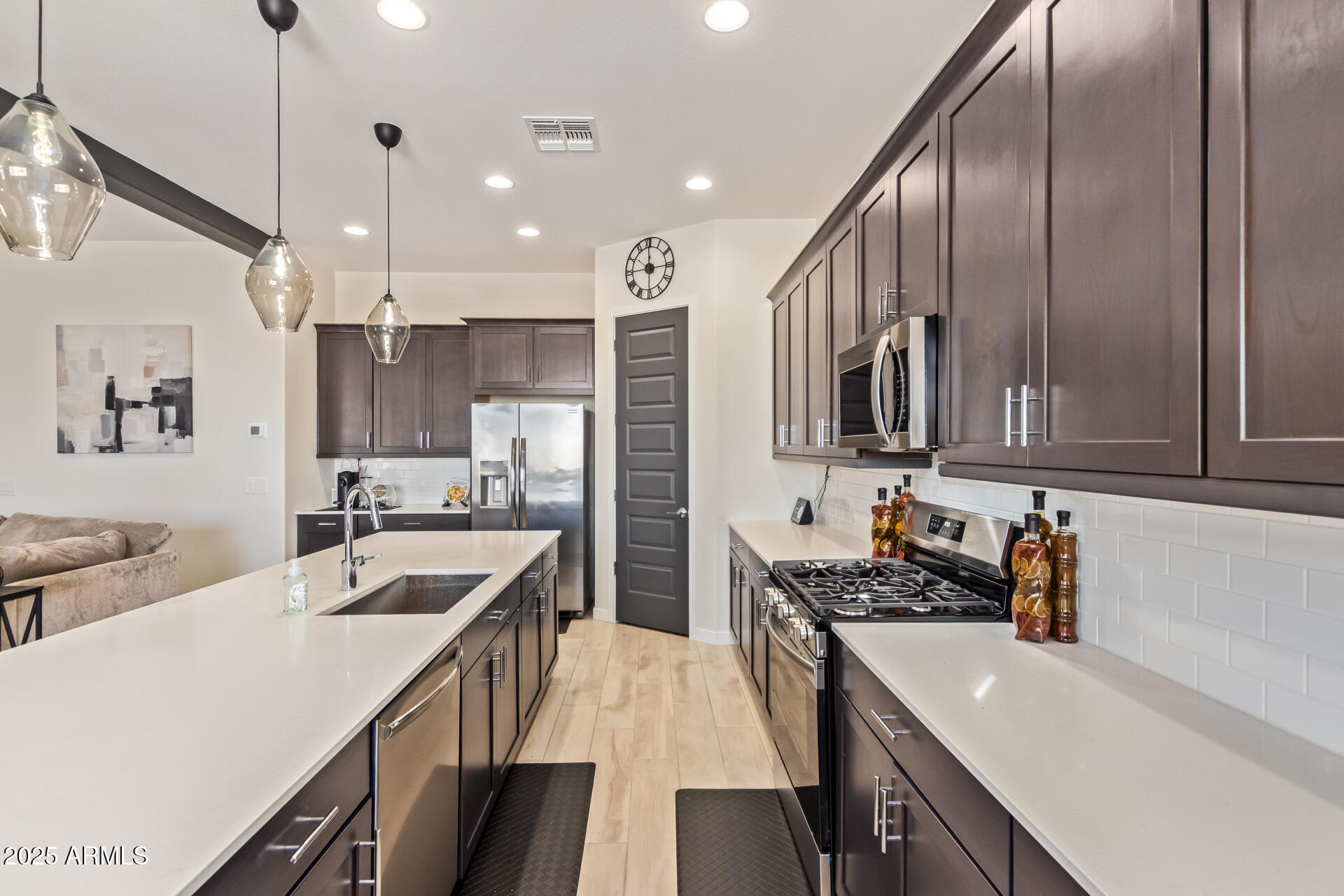 DOBBINS VILLAGE AMD - Residential