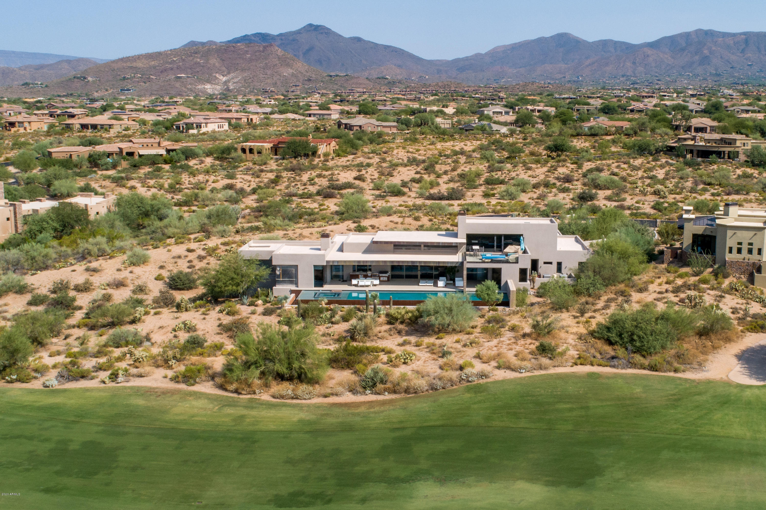 Mirabel Club - Residential