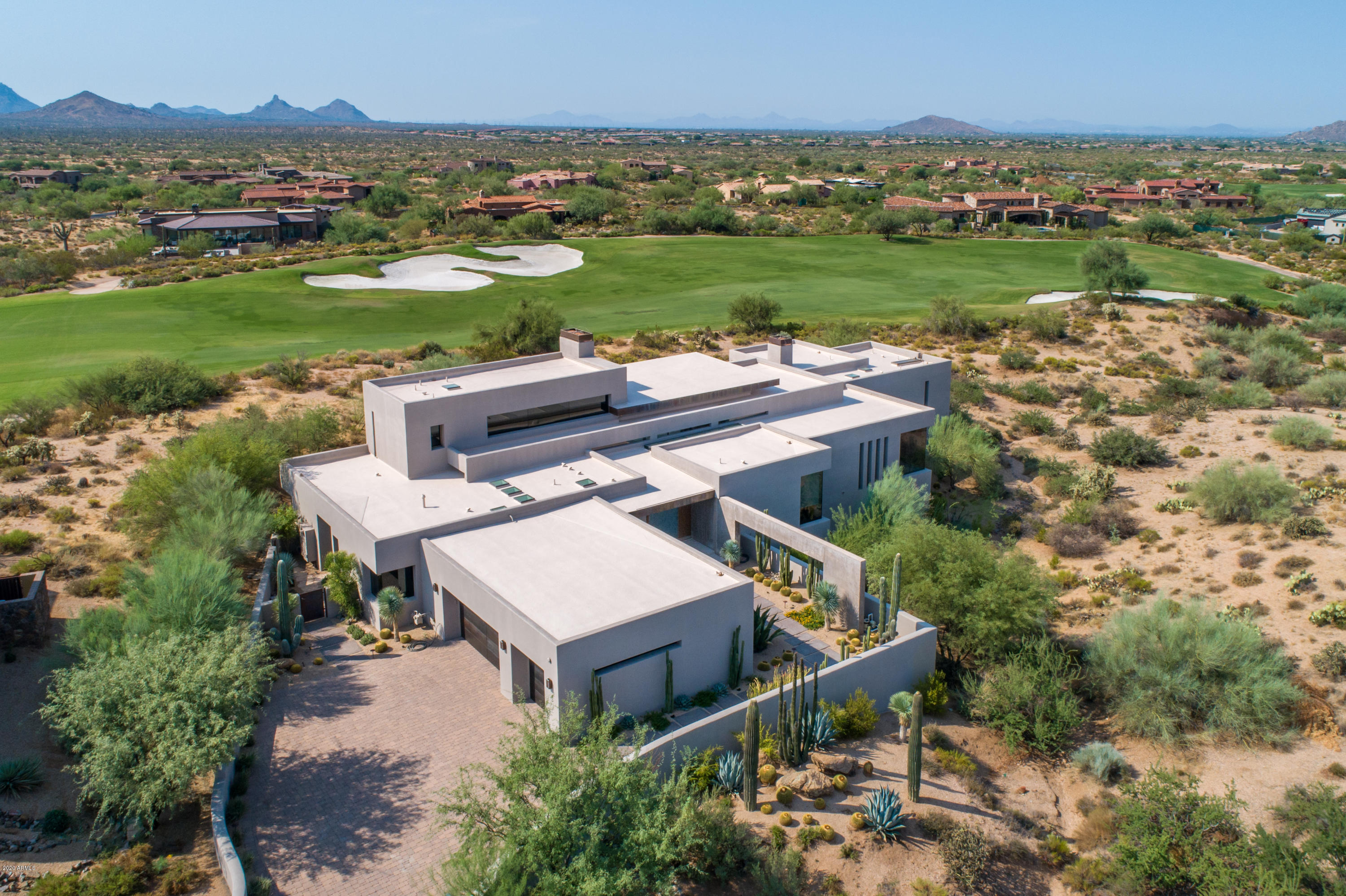 Mirabel Club - Residential