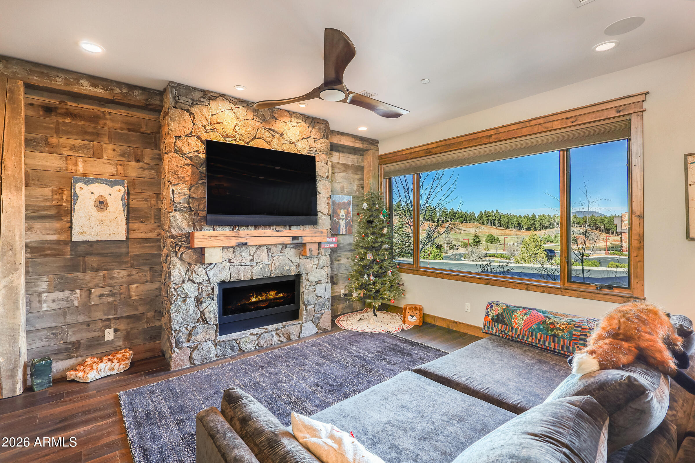 COTTAGES AT FLAGSTAFF RANCH GOLF CLUB - Residential