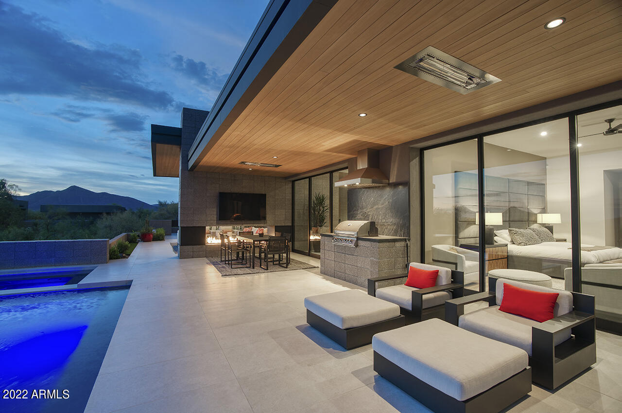 DESERT MOUNTAIN - Residential