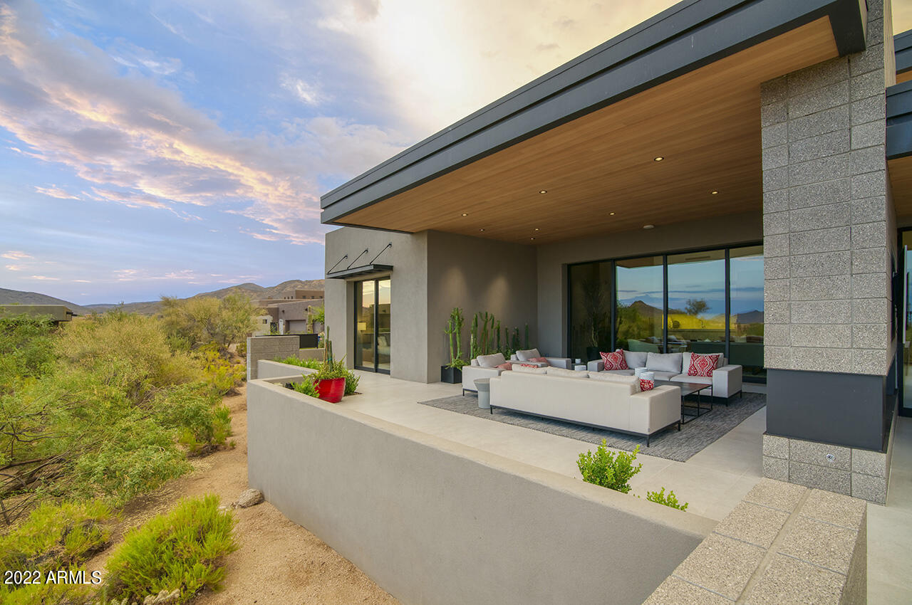 DESERT MOUNTAIN - Residential