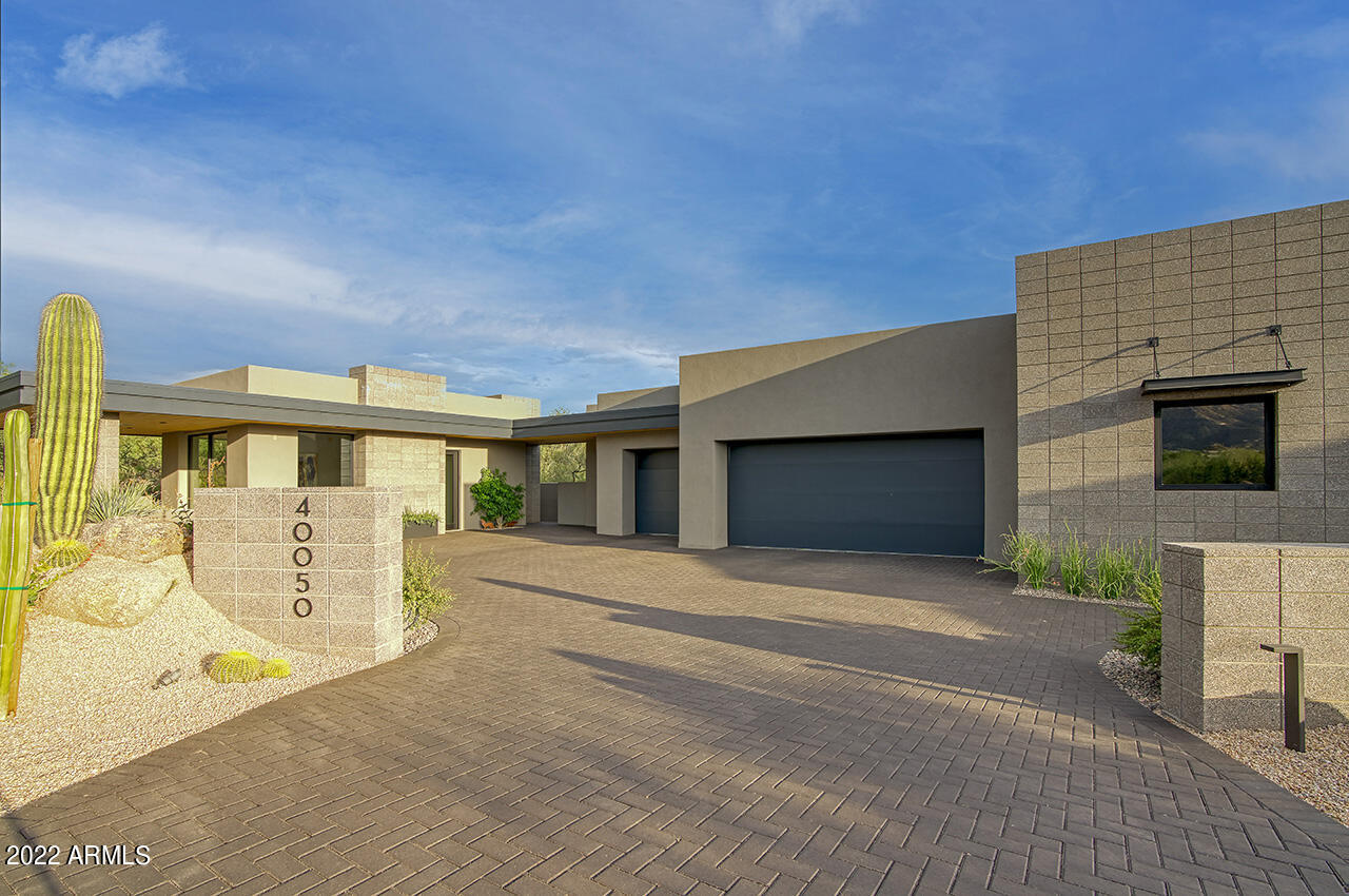 DESERT MOUNTAIN - Residential