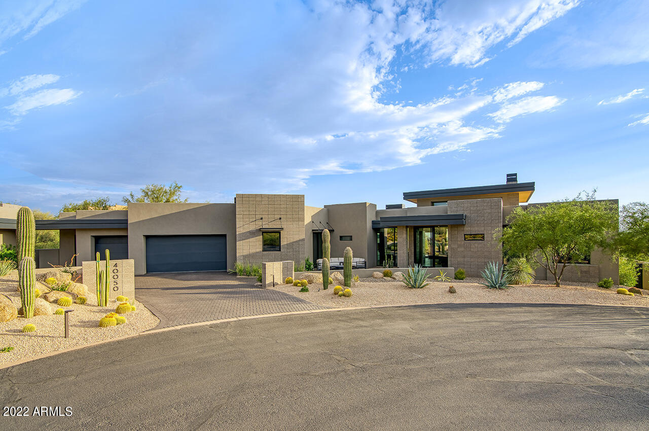 DESERT MOUNTAIN - Residential
