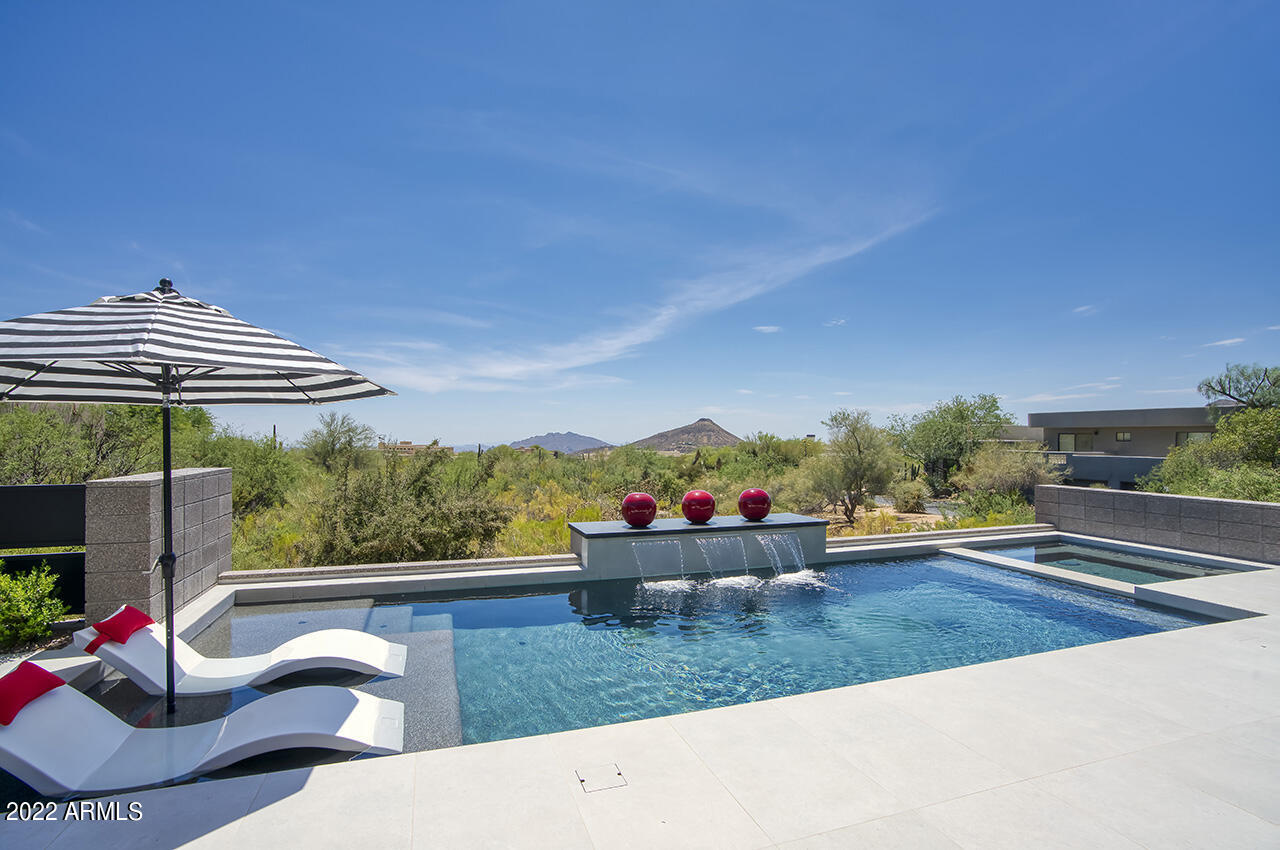 DESERT MOUNTAIN - Residential
