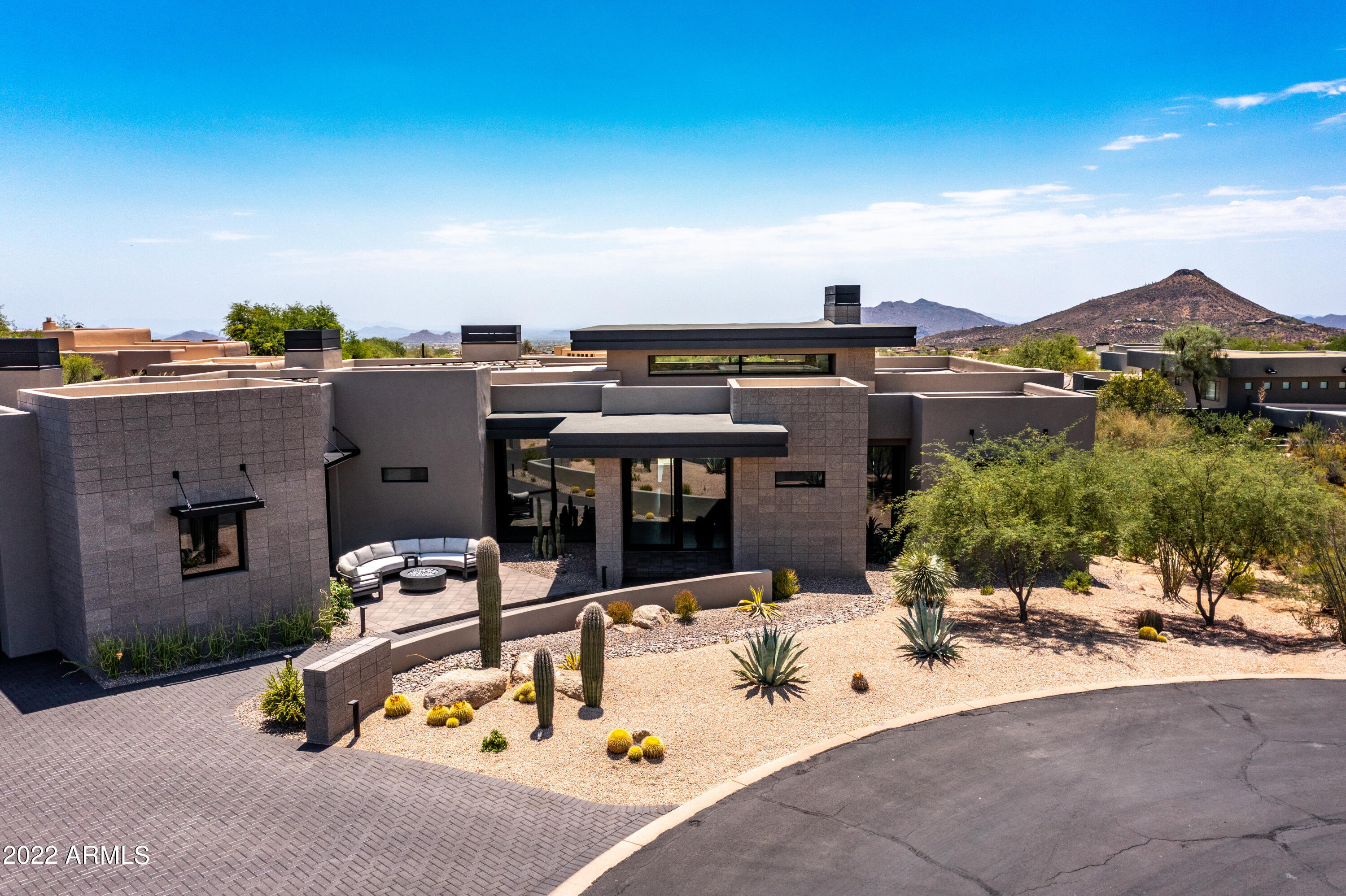 DESERT MOUNTAIN - Residential