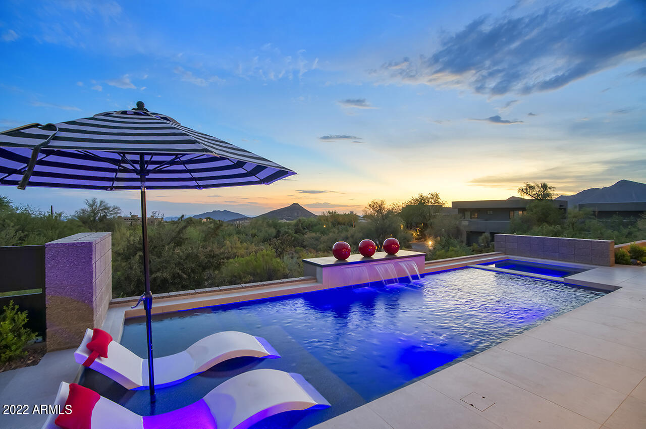 DESERT MOUNTAIN - Residential