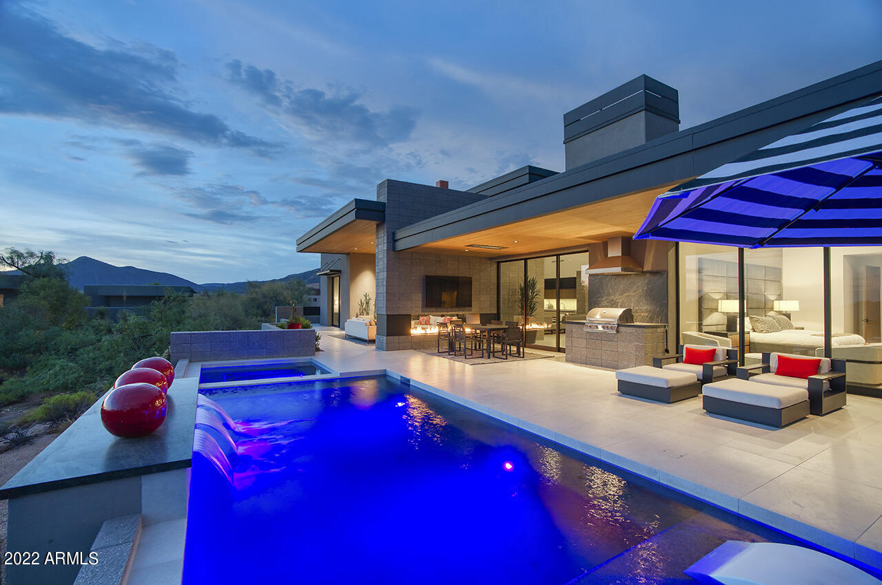 DESERT MOUNTAIN - Residential